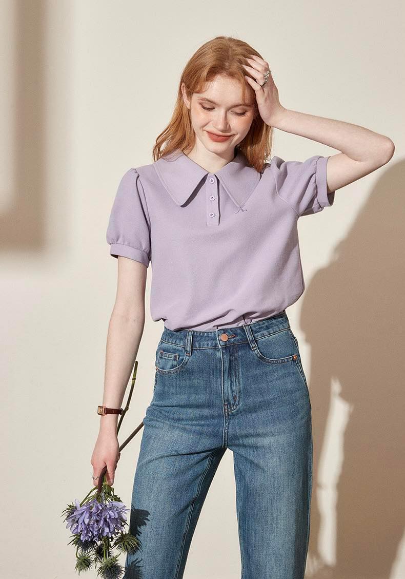 Điểm danh kiểu áo hợp diện cùng quần jeans- Ảnh 1. Điểm danh kiểu áo hợp diện cùng quần jeans- Ảnh 1.