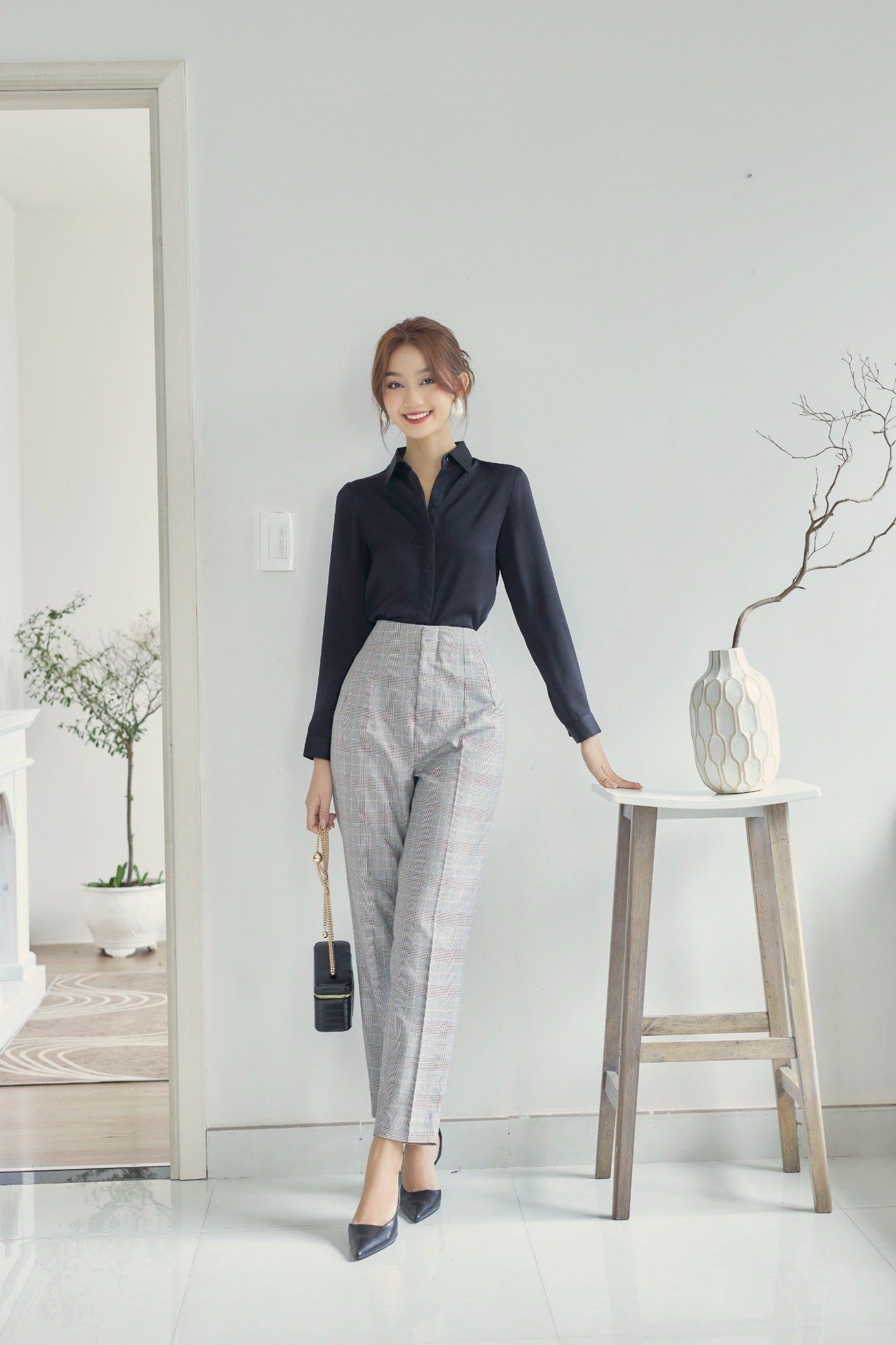 Reminiscent of vintage style with plaid pattern - Photo 7. Gợi nhớ phong cách vintage với họa tiết ca rô- Ảnh 7.