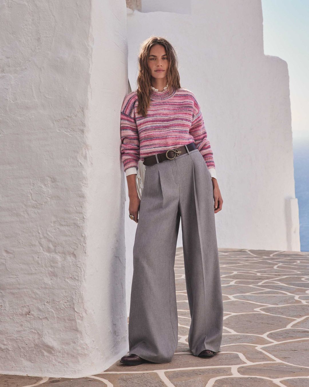 5 cele mai bune stiluri de pantaloni care te ajută să-ți schimbi stilul în fiecare zi - Fotografia 3. 5 kiểu quần 'hack' dáng tốt nhất để nàng đổi phong cách mỗi ngày- Ảnh 3.