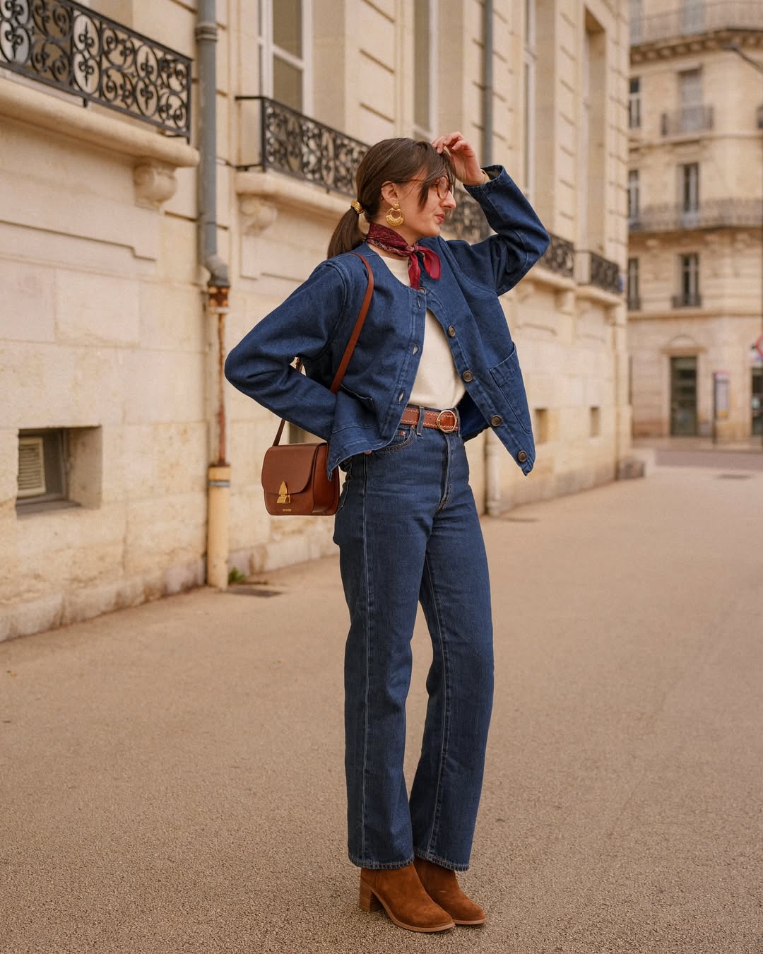 5 cele mai bune stiluri de pantaloni care te ajută să-ți schimbi stilul în fiecare zi - Fotografia 1. 5 kiểu quần 'hack' dáng tốt nhất để nàng đổi phong cách mỗi ngày- Ảnh 1.