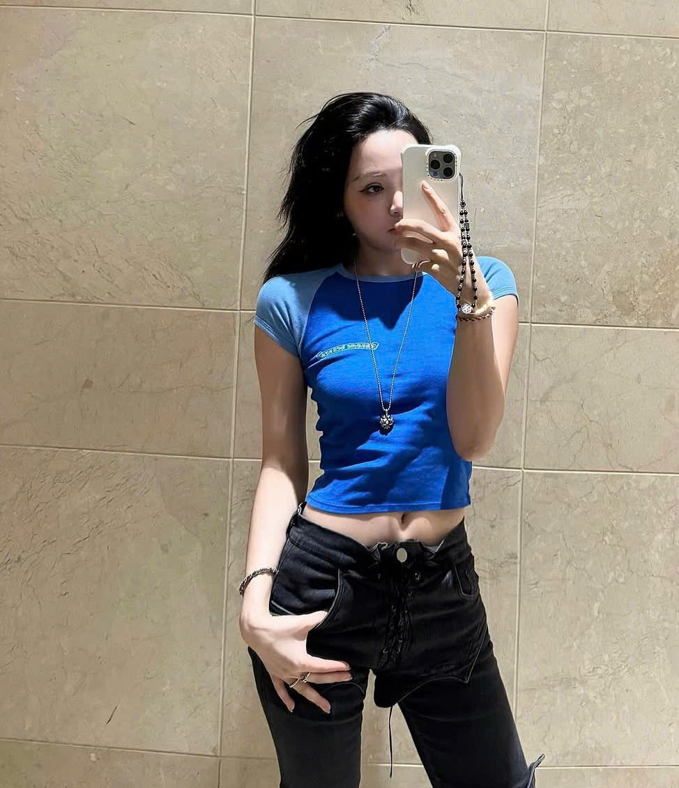 Chào hè với những bản phối cùng crop top cực chất- Ảnh 9. Chào hè với những bản phối cùng crop top cực chất- Ảnh 9.
