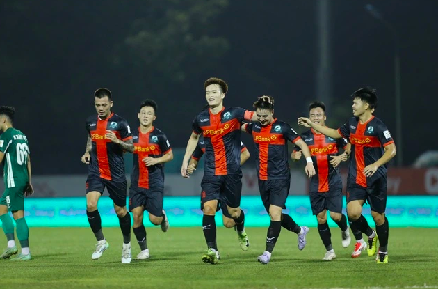 Hoàng Đức ‘tăng ga’, bỏ xa Công Phượng: Đã biết ai sẽ thăng hạng V-League?
- Ảnh 1.