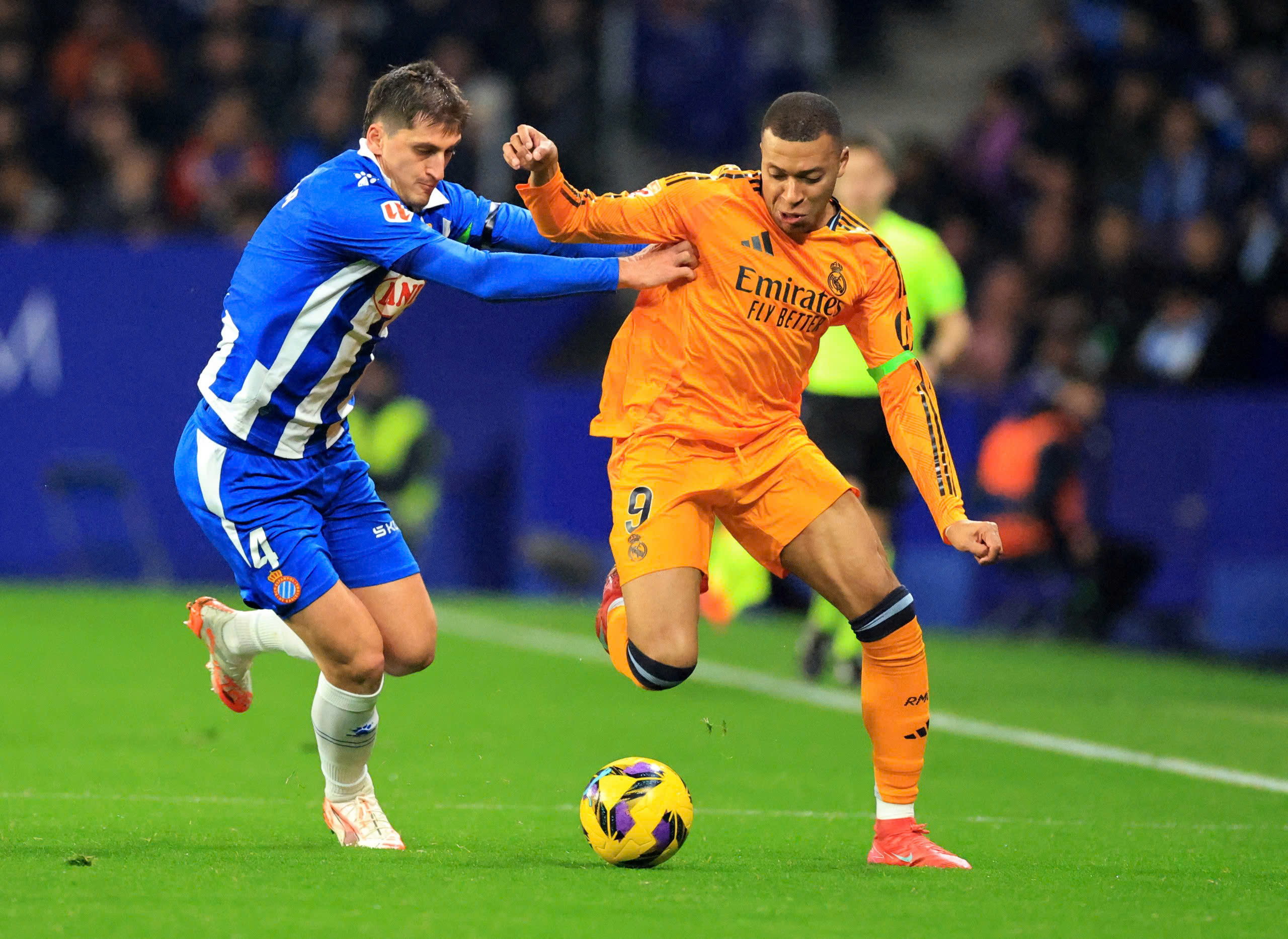 Champions League: 'Đại gia' chen chúc ở vòng play-off- Ảnh 1. Champions League: 'Đại gia' chen chúc ở vòng play-off- Ảnh 1.