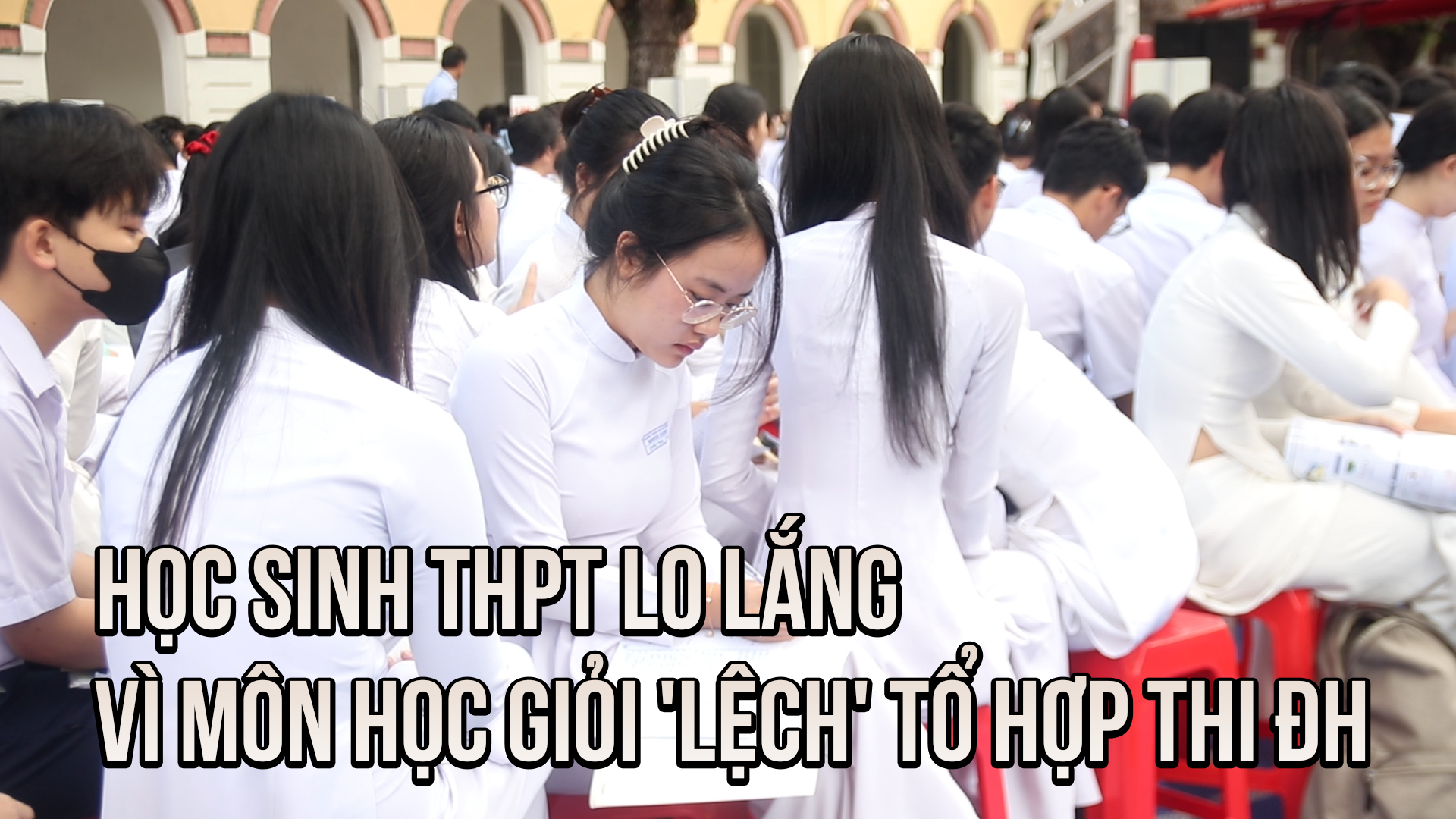 Học sinh THPT lo lắng vì môn học giỏi 'lệch' tổ hợp thi đại học- Ảnh 1.