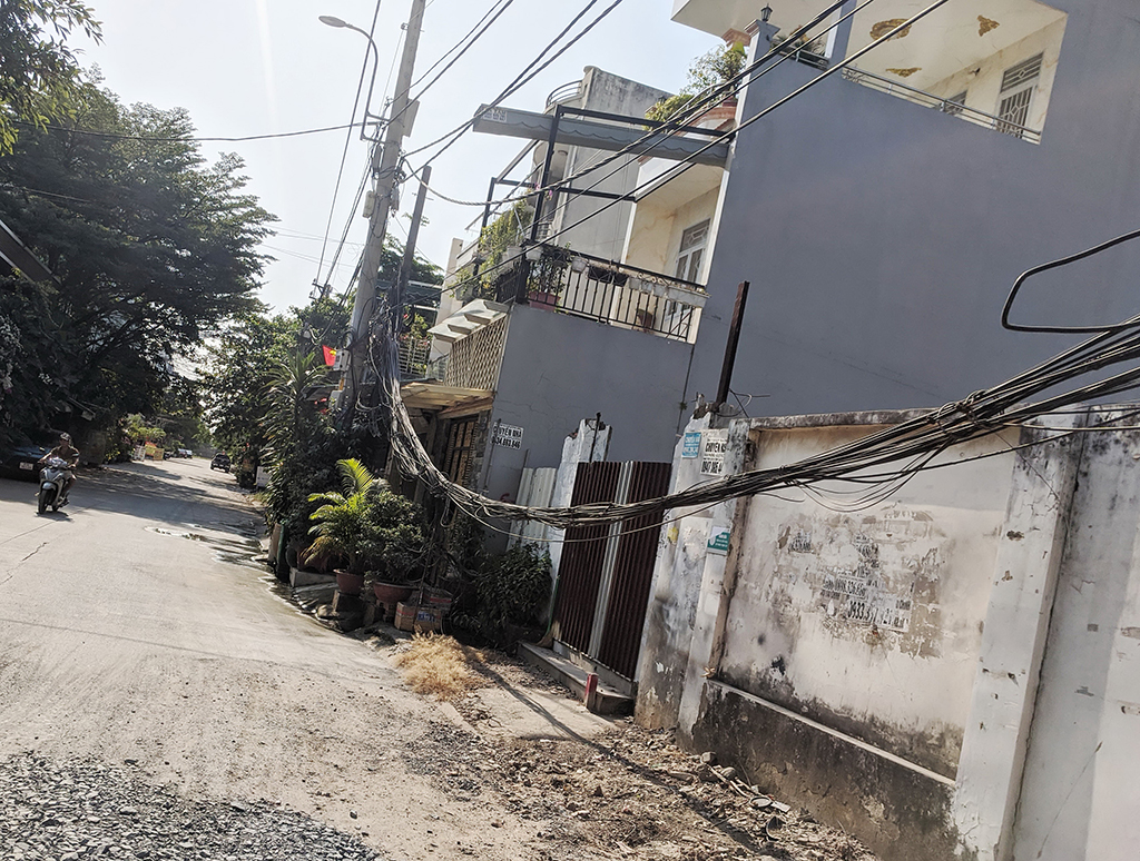 Dây cáp thòng quá thấp - Ảnh 1.