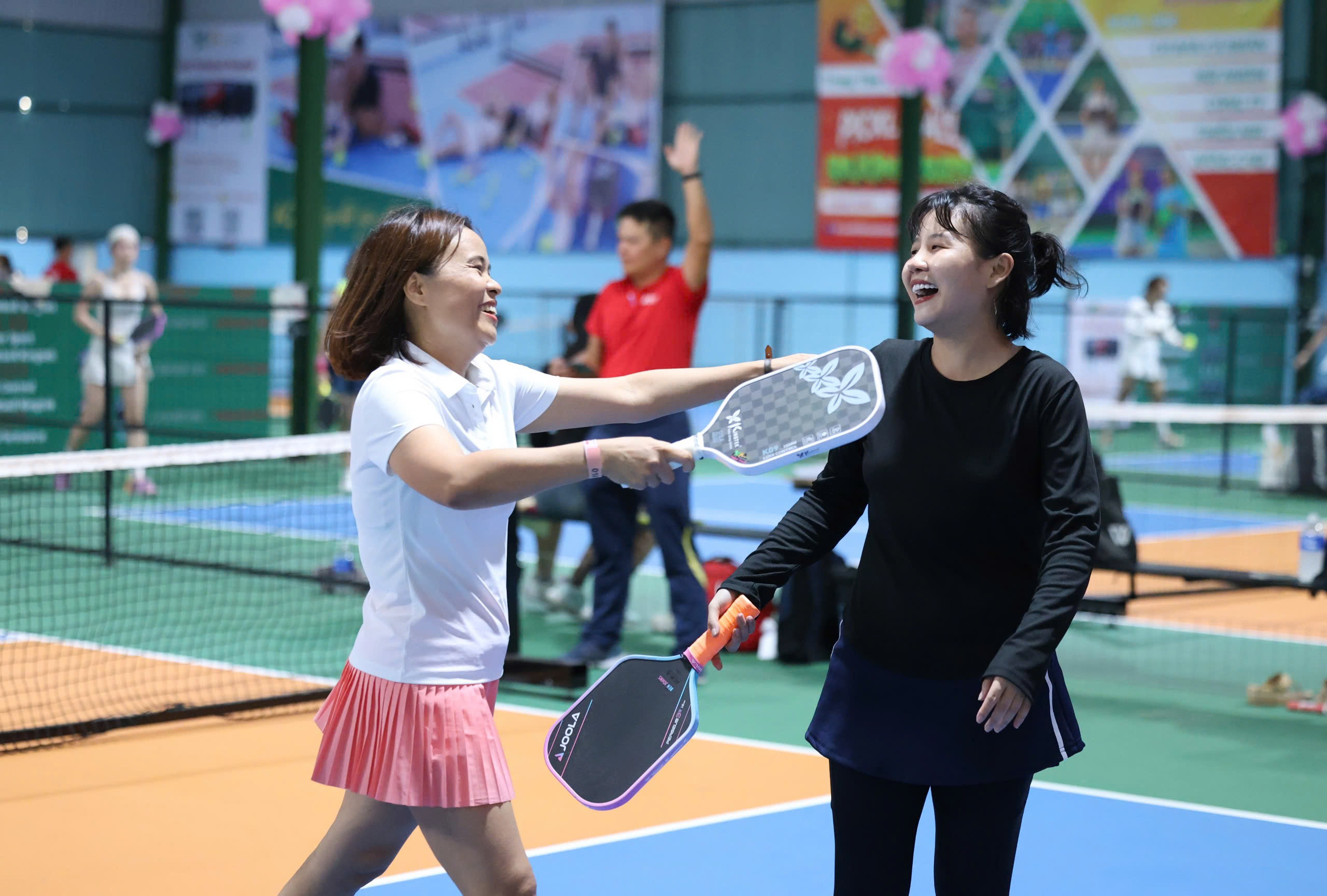 Những khoảnh khắc ấn tượng kết thúc thành công giải Kingtek pickleball tranh Cúp Madam Truyền- Ảnh 8.