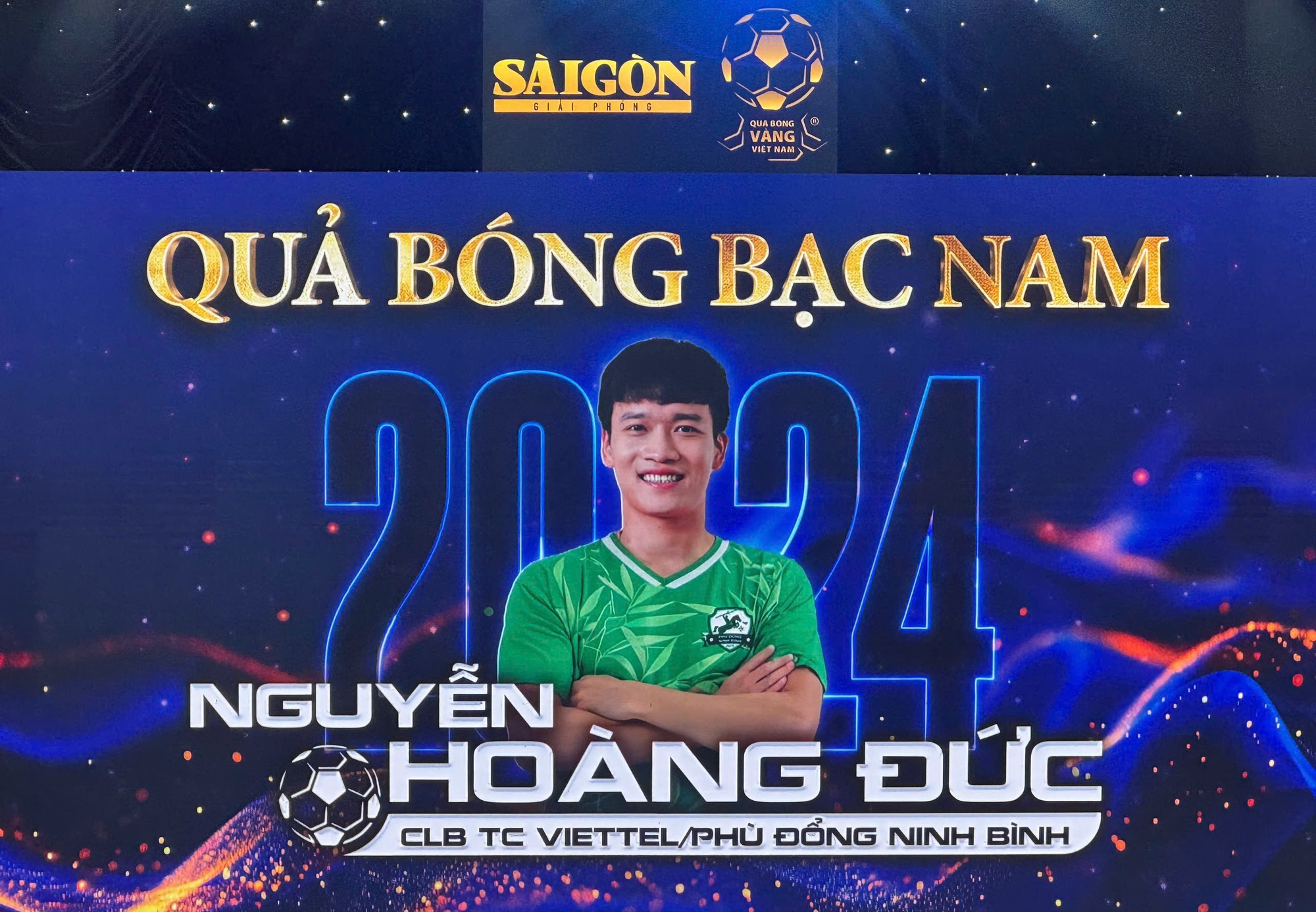 Tiến Linh chinh phục thành công Quả bóng vàng Việt Nam 2024, Hoàng Đức giành Quả bóng bạc- Ảnh 5. Tiến Linh chinh phục thành công Quả bóng vàng Việt Nam 2024, Hoàng Đức giành Quả bóng bạc- Ảnh 5.
