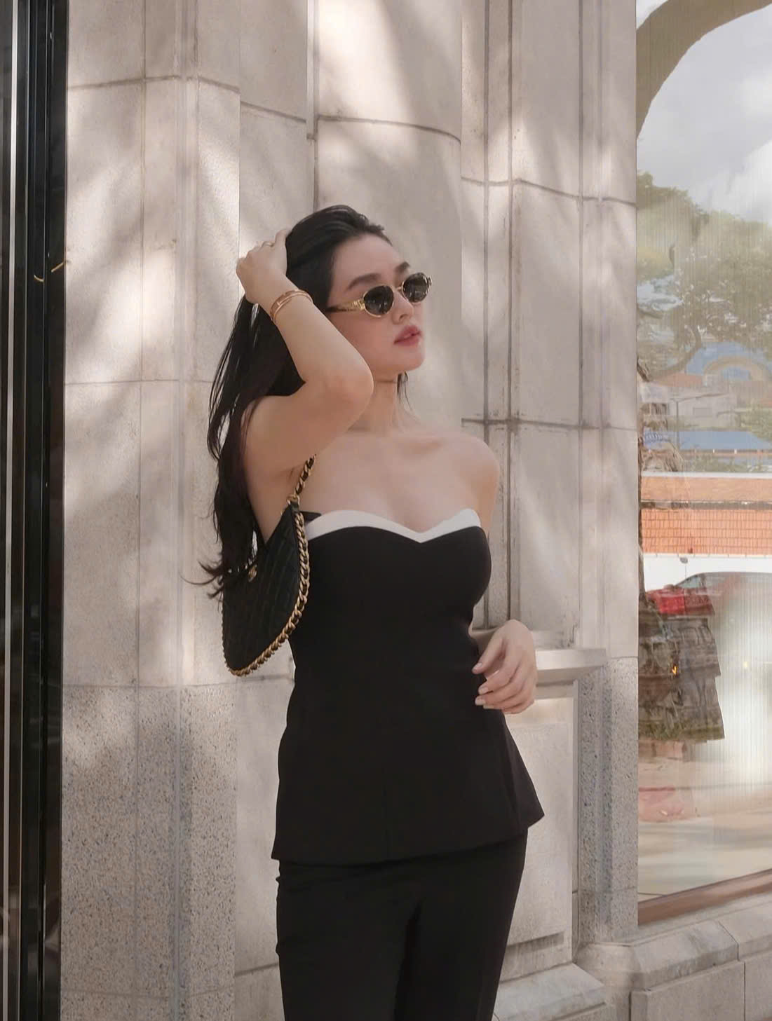 Přivítejte léto s topem bez ramínek pro dokonalou krásu - Foto 6. Chào hè với áo quây cho nàng đẹp hoàn hảo- Ảnh 6.