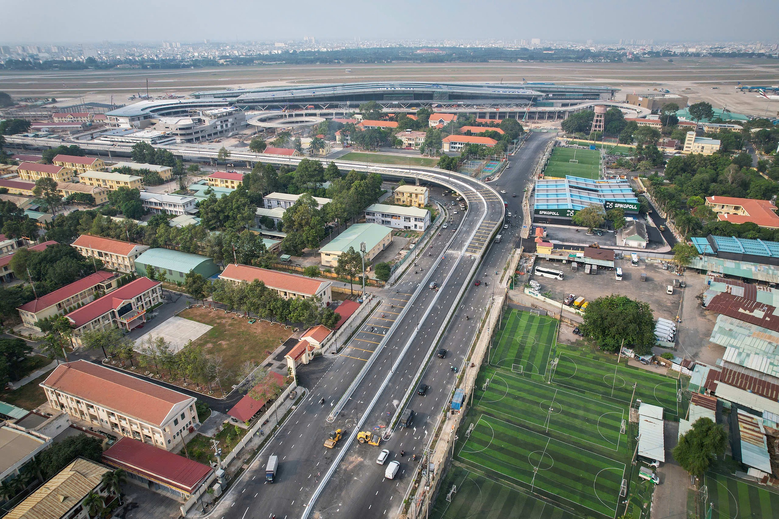 Đầu tư công phải là 'đầu kéo'- Ảnh 4. Đầu tư công phải là 'đầu kéo'- Ảnh 4.