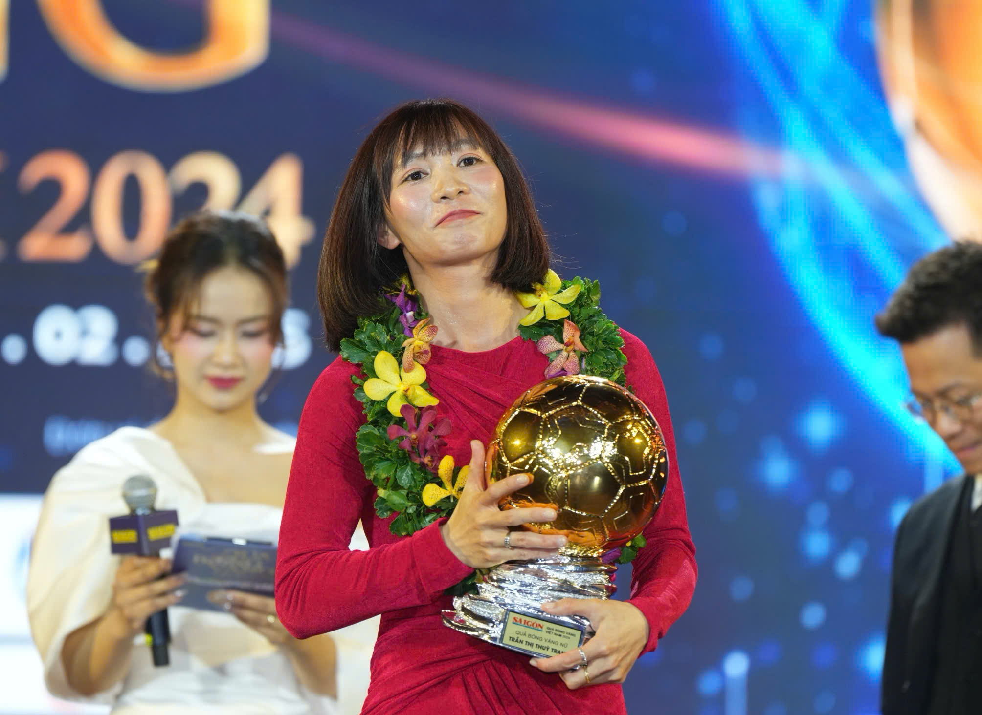 Rộng cửa lập 'siêu kỷ lục thế giới', Thùy Trang được FIFA vinh danh sau danh hiệu QBV nữ 2024