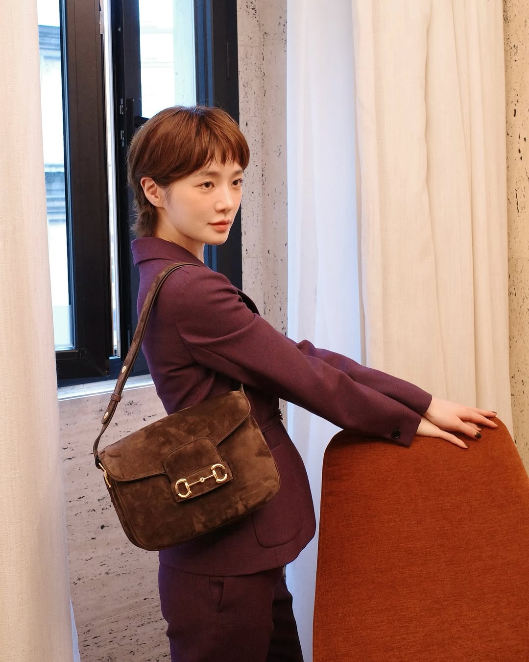 짧은 헤어스타일이 트렌드를 선도하고 있으며, 아름답게 보이기 위해 커트합니다. - 사진 4. Kiểu tóc ngắn đang dẫn đầu xu hướng, cắt là xinh lung linh- Ảnh 4.