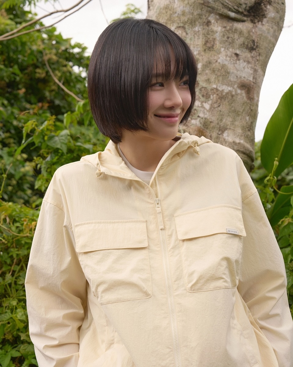 짧은 헤어스타일이 트렌드를 선도하고 있으며, 아름답게 보이기 위해 커트합니다. - 사진 7. Kiểu tóc ngắn đang dẫn đầu xu hướng, cắt là xinh lung linh- Ảnh 7.