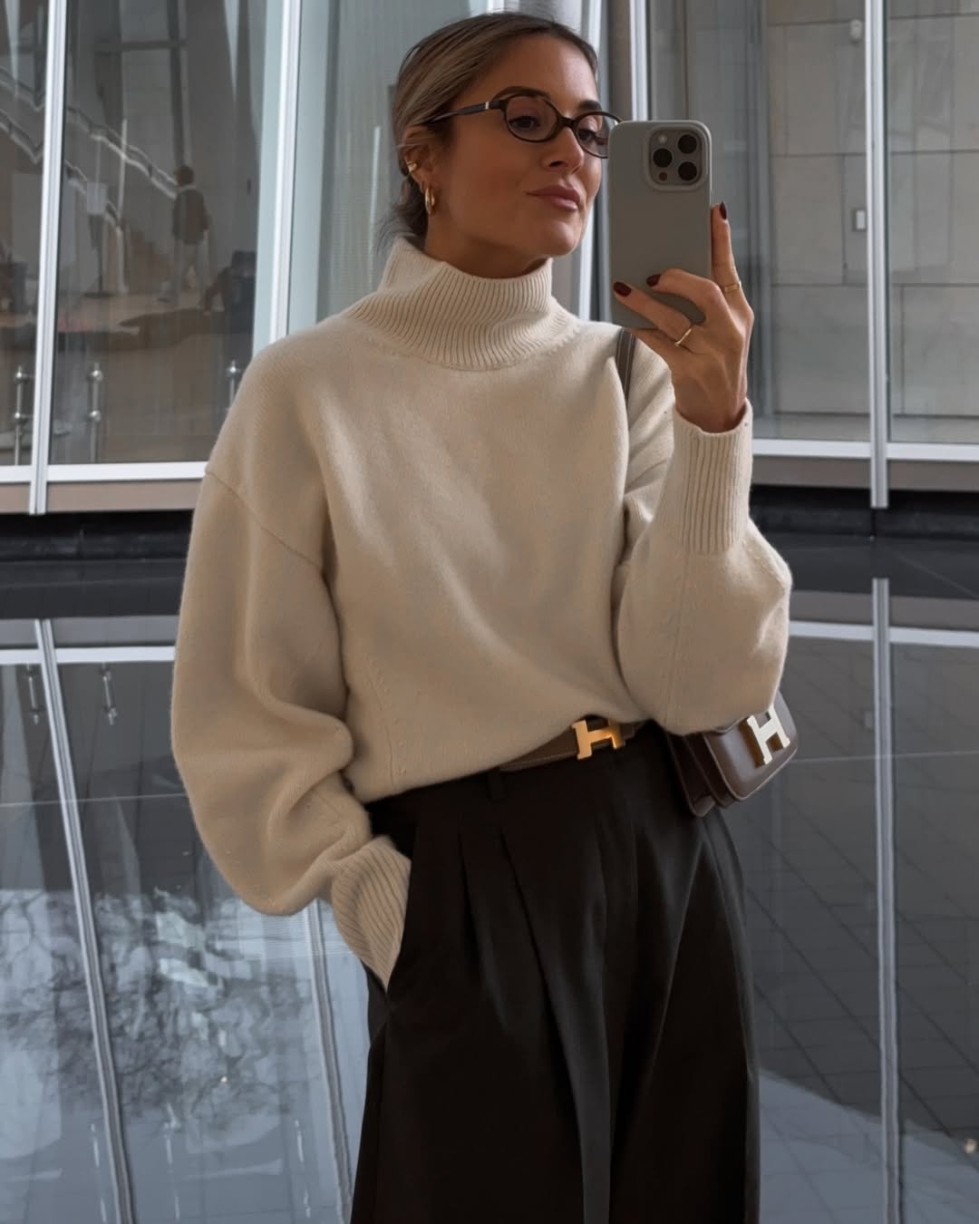 לבישת מכנסיים עוזרת לך לשמור על כושר 7 ימים בשבוע - תמונה 2. Diện quần tây giúp bạn giữ dáng 7 ngày trong tuần- Ảnh 2.