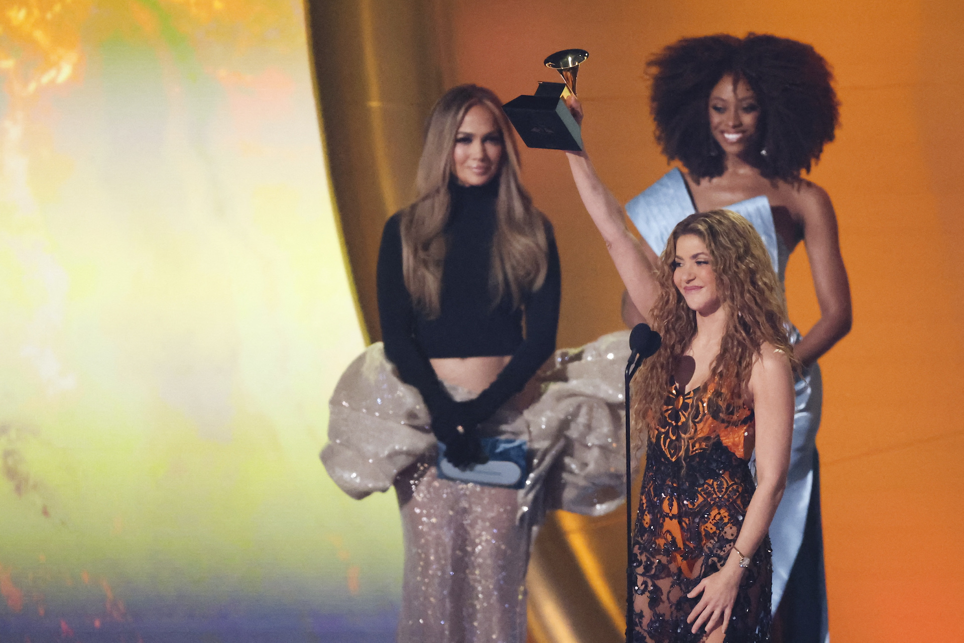 Beyoncé thắng lớn, Taylor Swift 'trắng tay' tại Grammy 2025- Ảnh 8.