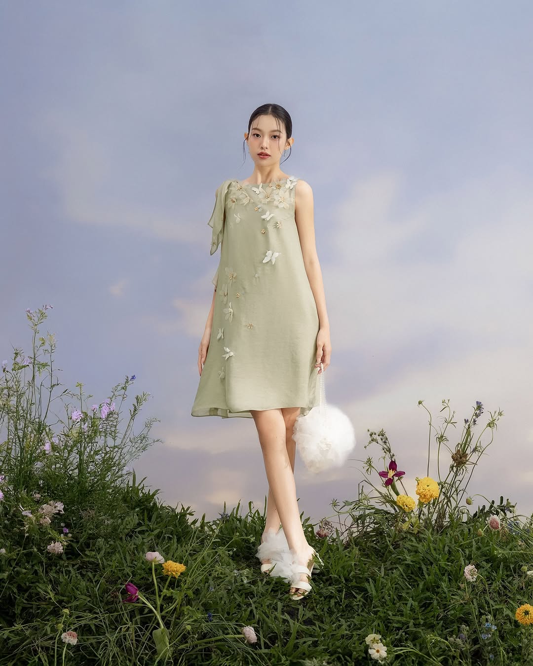 ออกไปเที่ยวกับโทนสีพาสเทลหวานๆ - ภาพที่ 7. Xuống phố với gam màu pastel ngọt ngào- Ảnh 7.