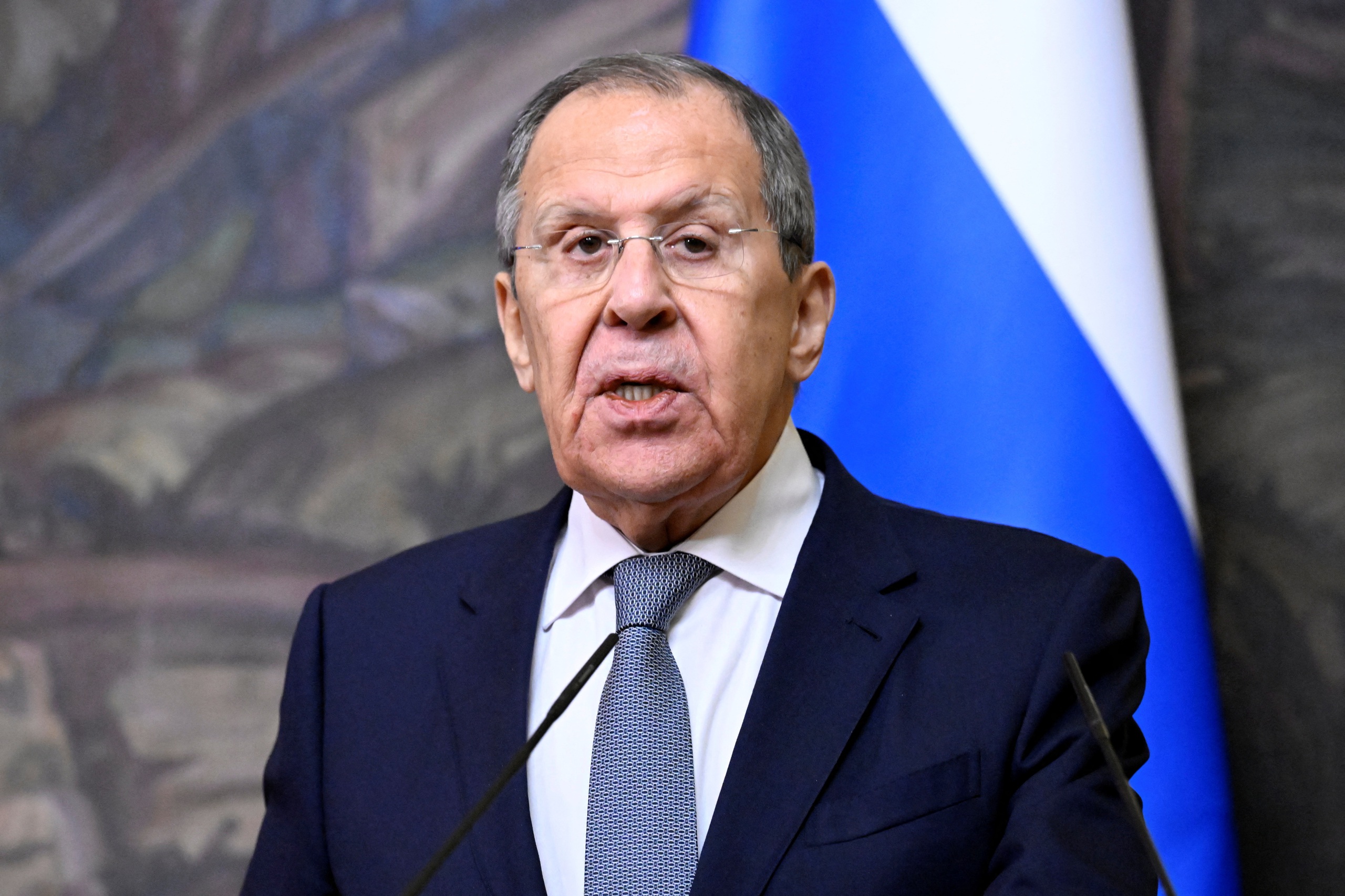 Ngoại trưởng Nga Lavrov