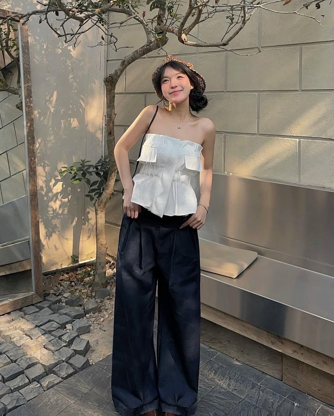 „Klíčem“ k třídě je černá a bílá – Foto 2. ‘Chìa khóa’ của sự đẳng cấp gọi tên sắc trắng đen- Ảnh 2.