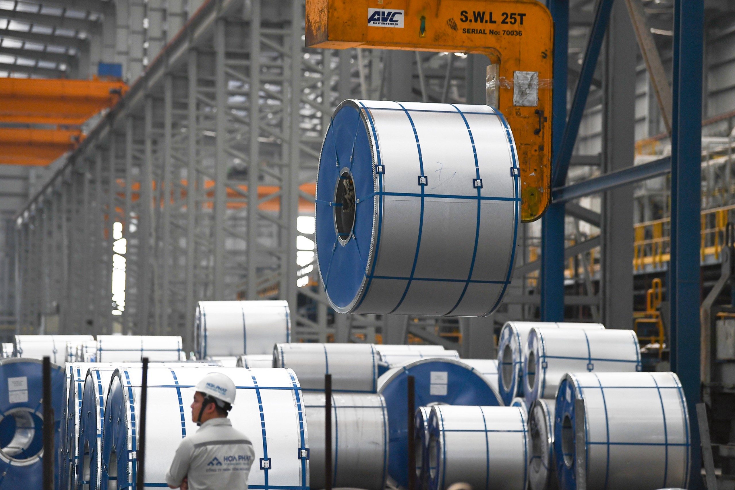 Con trai tỉ phú Trần Đình Long chi gần 1.300 tỉ đồng mua cổ phiếu HPG- Ảnh 1.