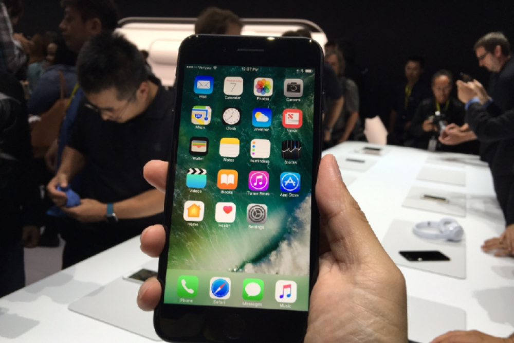Apple memulai kompensasi hingga $ 349 untuk iPhone 7/7 plus pengguna- foto 1. Apple memulai kompensasi hingga $ 349 untuk iPhone 7/7 plus pengguna- foto 1.