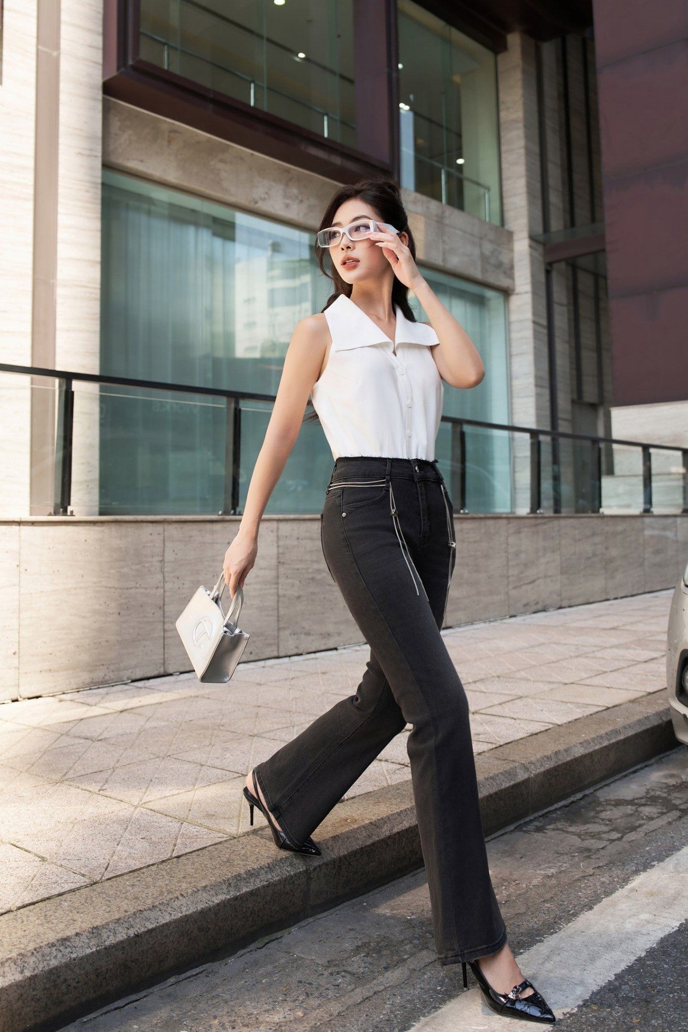 4 jenis celana 'cinta sejati' untuk hari-hari ketika Anda ingin mengubah gaya - Foto 6. 4 kiểu quần ‘chân ái’ cho những ngày muốn thay đổi phong cách- Ảnh 6.