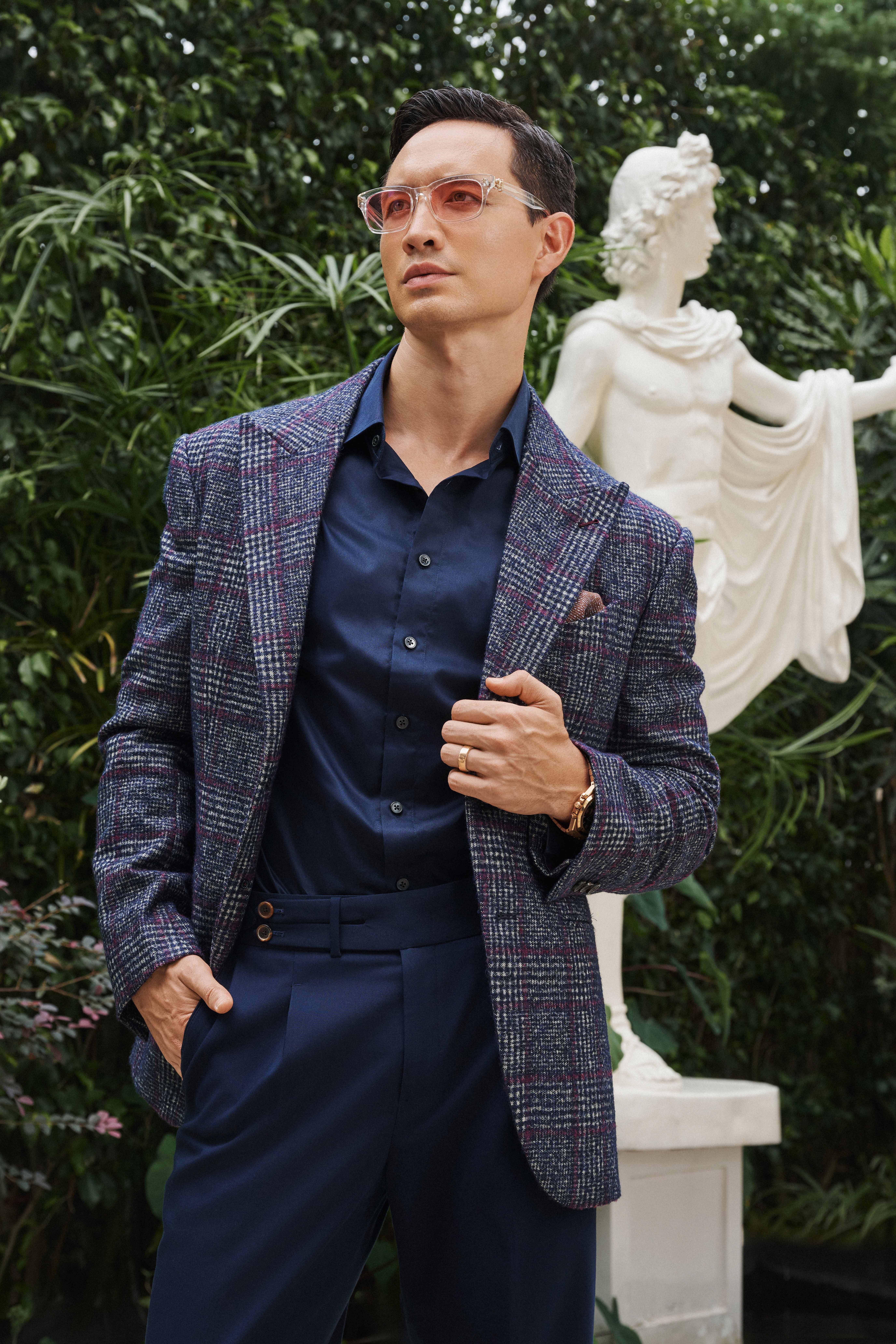 Kim Lý diện suit khoe phong độ tuổi 41- Ảnh 4. Kim Lý diện suit khoe phong độ tuổi 41- Ảnh 4.