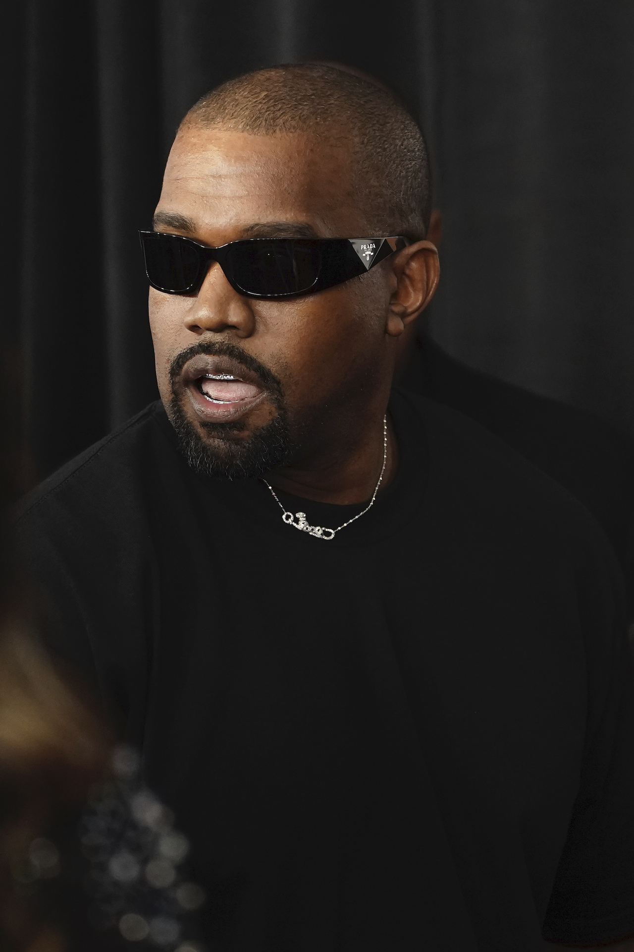 Kanye West - Bianca Censori: Cặp đôi lắm ồn ào- Ảnh 14.