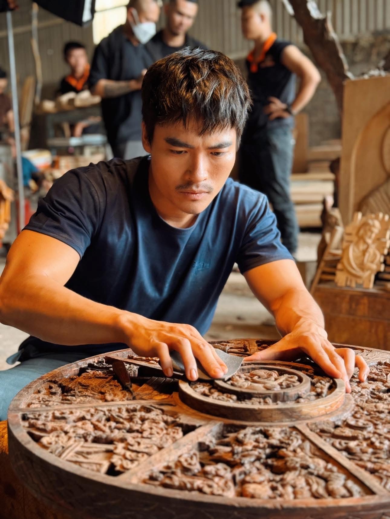 Nam diễn viên Việt đóng phim ‘gây sốt’ trên Netflix là ai? | Giải trí ...