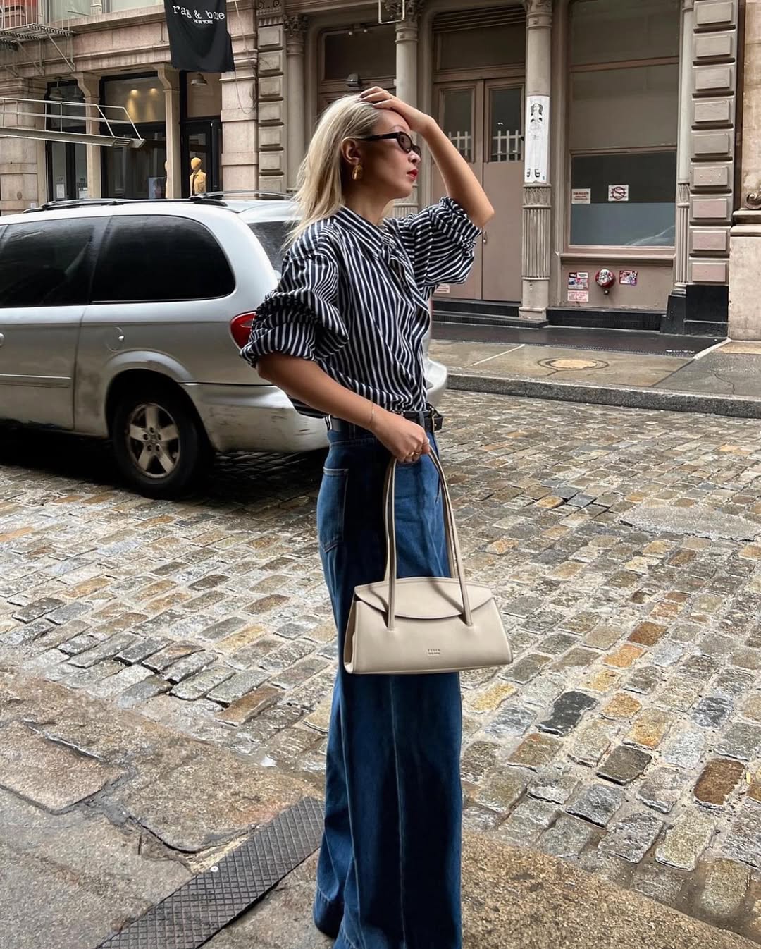 5 looks modernos para uma cintura fina - Foto 5. 5 bộ trang phục thời thượng để có vòng eo nhỏ nhắn- Ảnh 5.