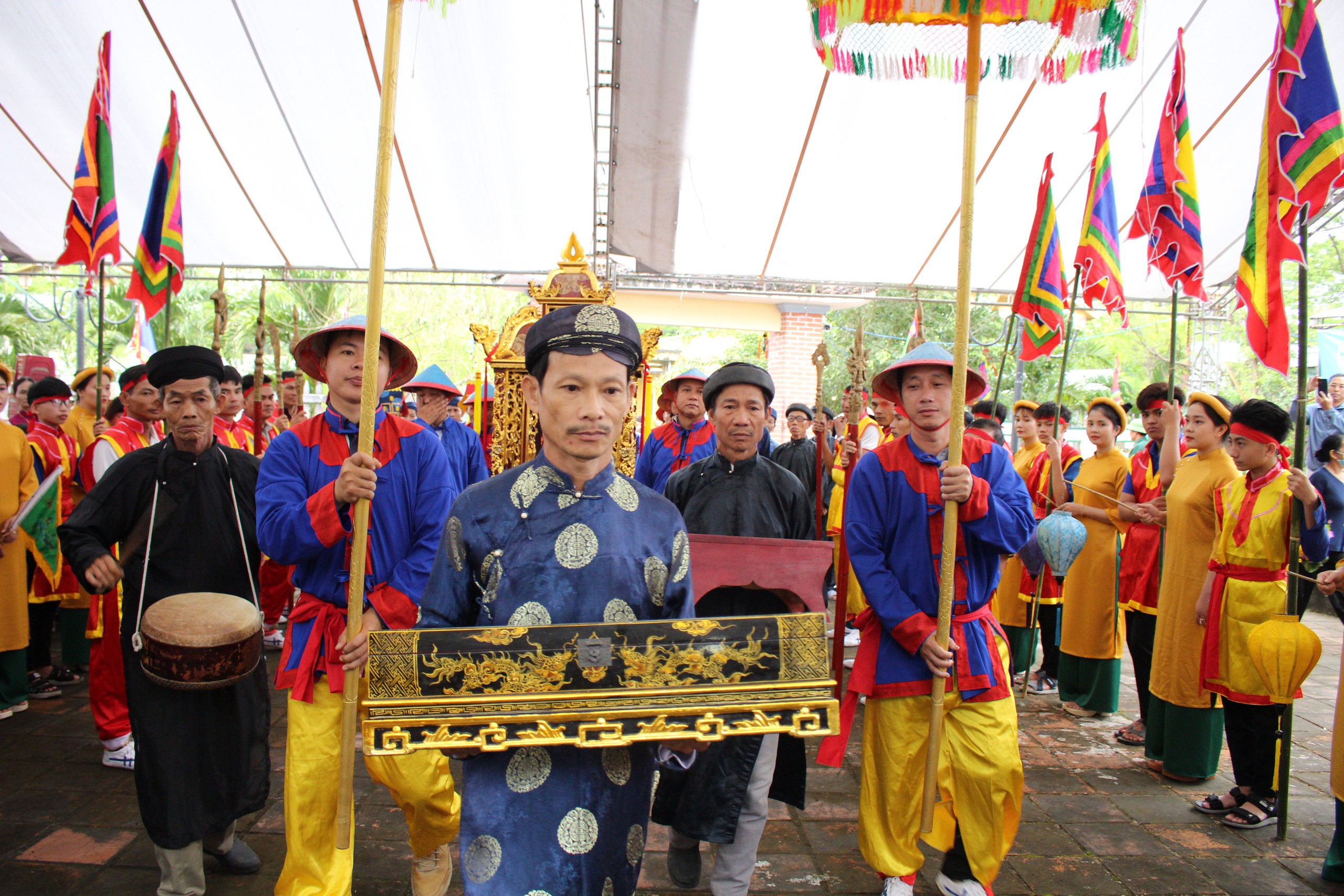 ប្រធានខេត្ត Quang Nam សង្ឃឹមថា Tien Phuoc នឹងប្រែក្លាយ “បេតិកភណ្ឌទៅជាទ្រព្យសម្បត្តិ” - រូបថត ៥. Chủ tịch Quảng Nam mong muốn Tiên Phước biến 'di sản thành tài sản'- Ảnh 5.