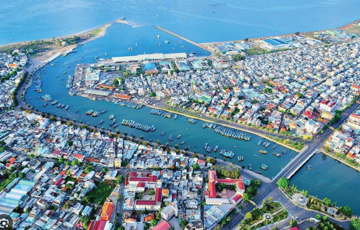Tuyến đường ven biển Phan Thiết gần 9 nghìn tỷ đồng - Ảnh 2. Tuyến đường ven biển Phan Thiết gần 9 nghìn tỷ đồng - Ảnh 2.