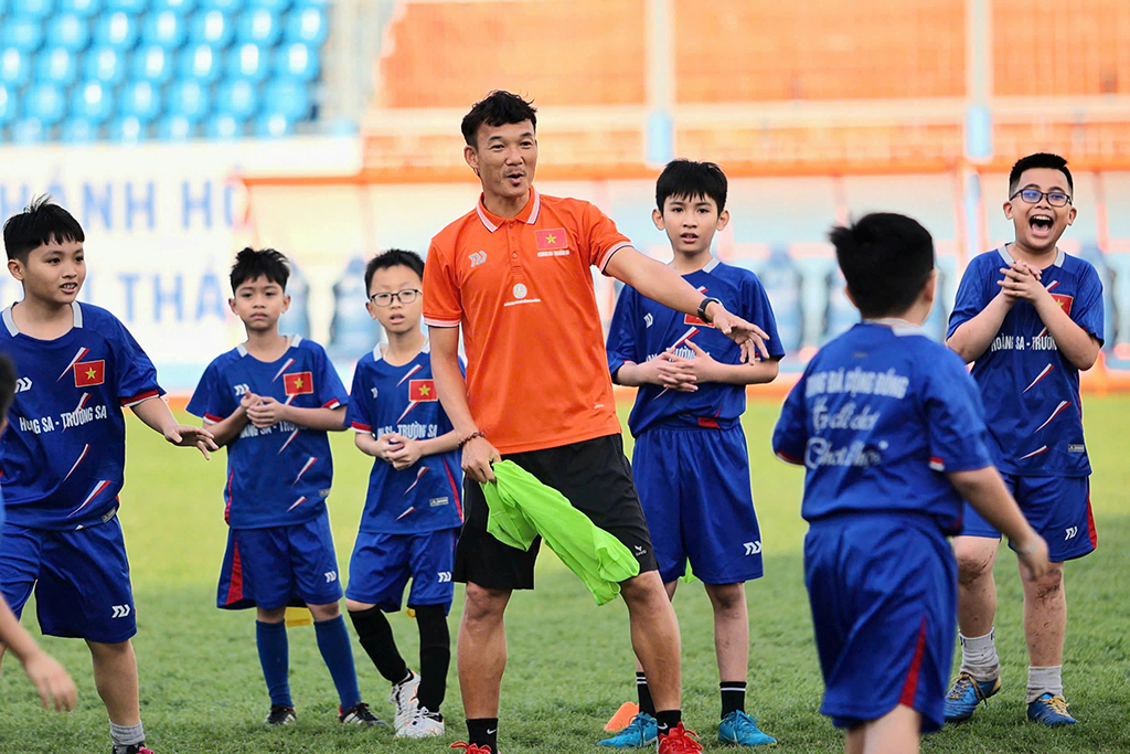 Hoang Sa - Truong Sa - Fotoğraf 2 adlı futbol takımının hikayesi. Chuyện về đội bóng mang tên Hoàng Sa - Trường Sa- Ảnh 2.
