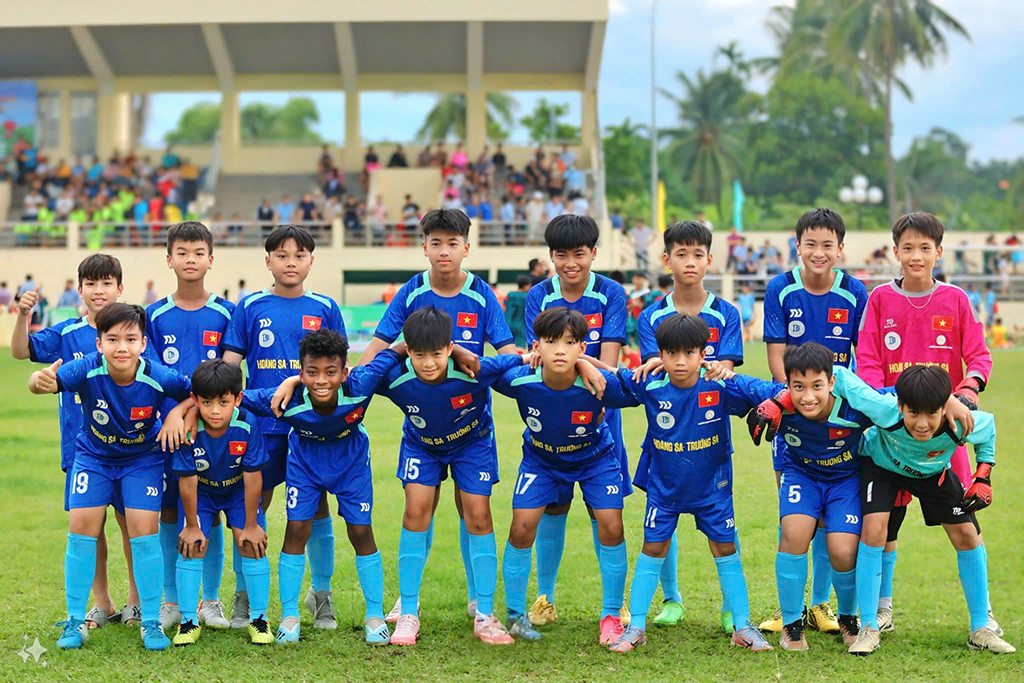 Hoang Sa - Truong Sa - Fotoğraf 4 adlı futbol takımının hikayesi. Chuyện về đội bóng mang tên Hoàng Sa - Trường Sa- Ảnh 4.
