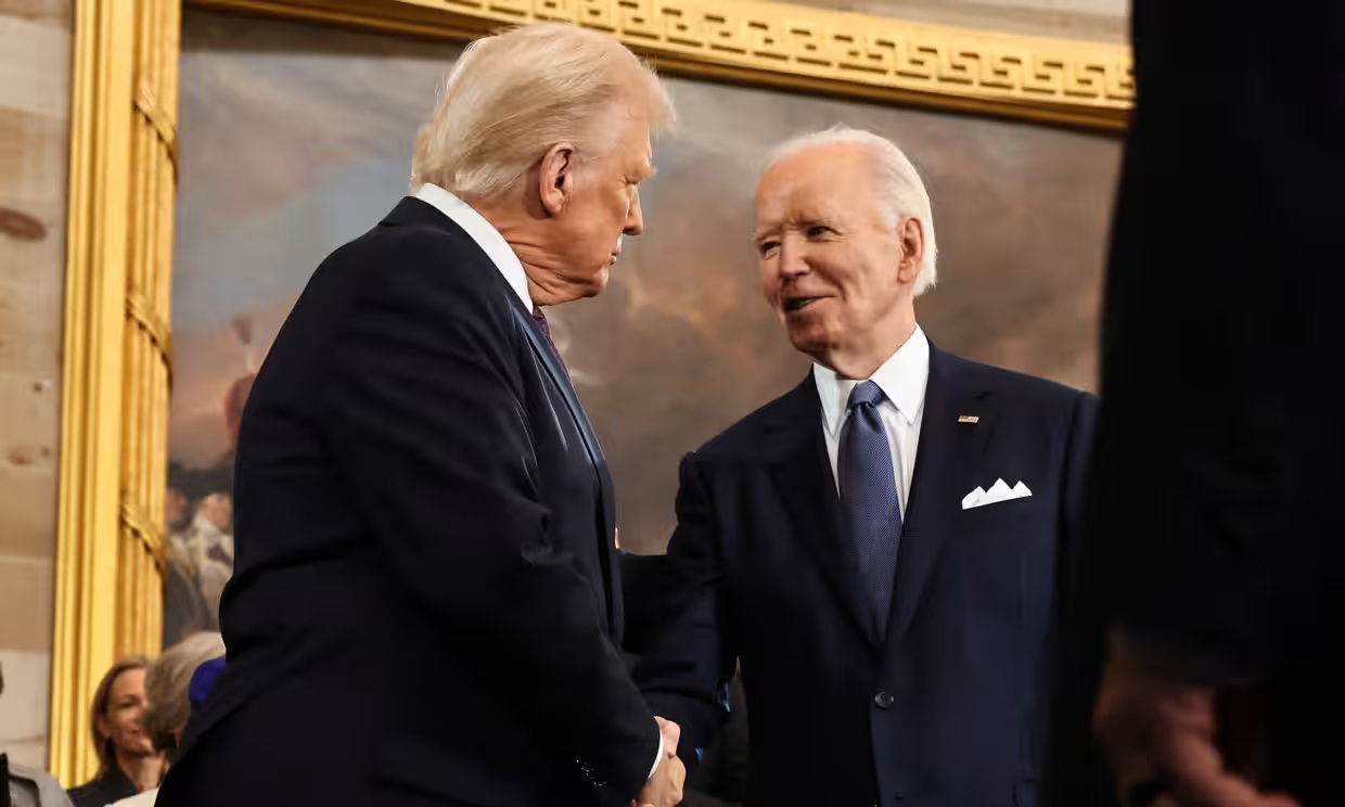 Tổng thống Trump tuyên bố lệnh ân xá của ông Joe Biden là ‘vô hiệu’ - Ảnh 1.