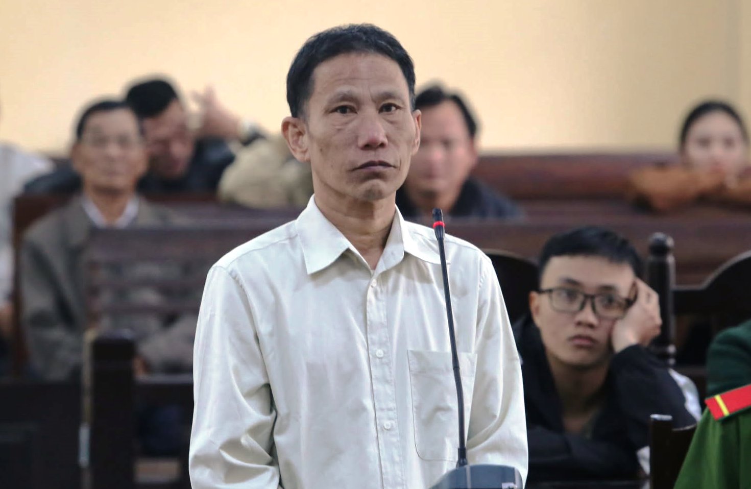 Vô cớ đánh chết bạn thuyền sau khi uống rượu bia nhiều ngày liên tiếp- Ảnh 1. Vô cớ đánh chết bạn thuyền sau khi uống rượu bia nhiều ngày liên tiếp- Ảnh 1.