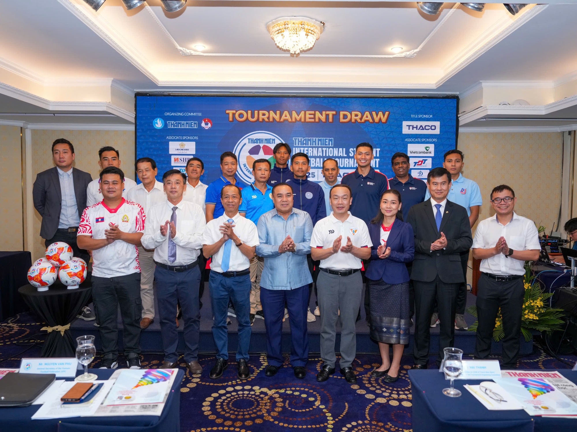 Trưởng đoàn đặc biệt của giải- Ảnh 2. Trưởng đoàn đặc biệt của giải- Ảnh 2.