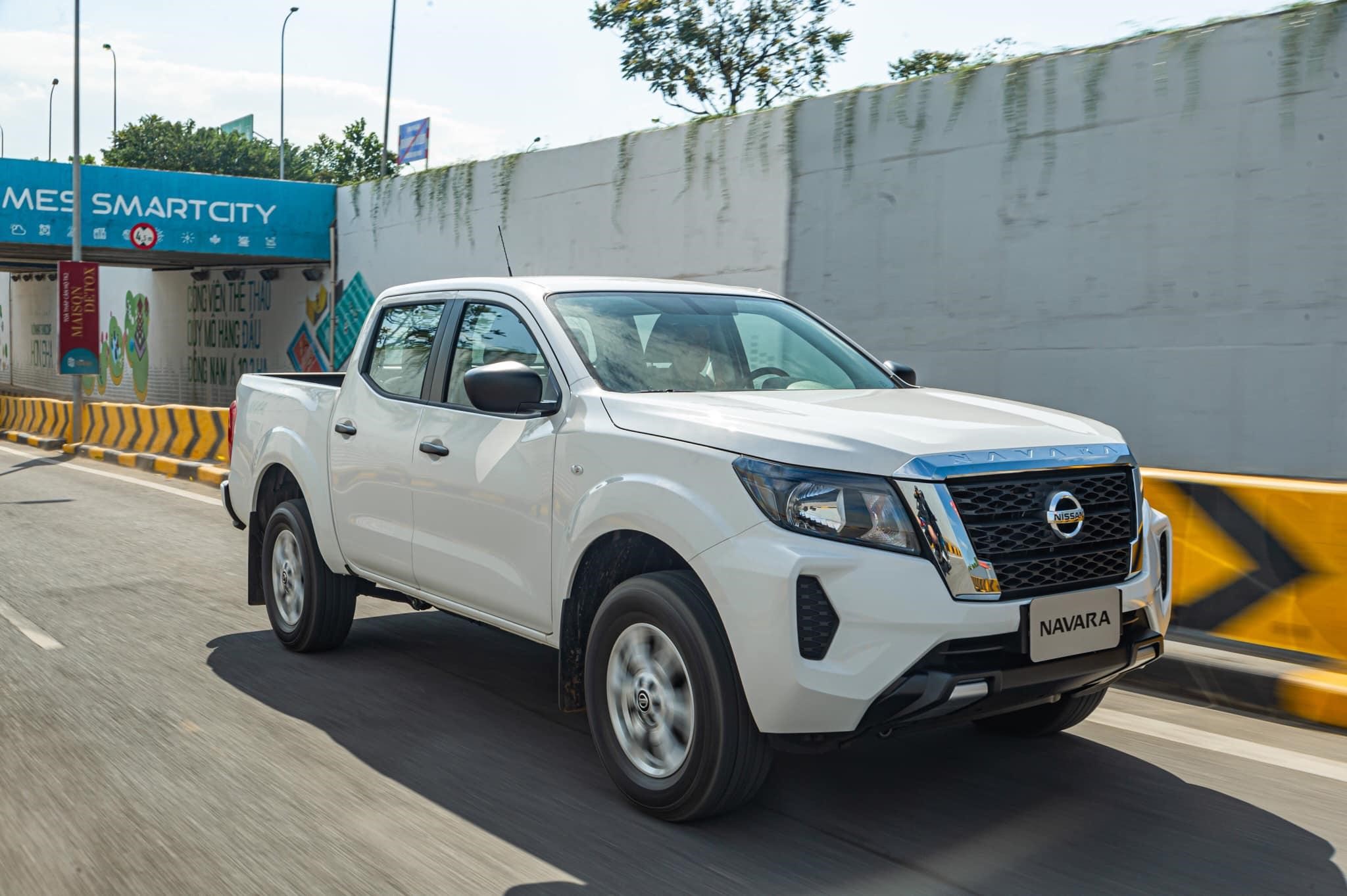Khách hàng mua Nissan Navara EL: Ưu tiên giá trị hơn giá bán - Ảnh 2. Khách hàng mua Nissan Navara EL: Ưu tiên giá trị hơn giá bán - Ảnh 2.
