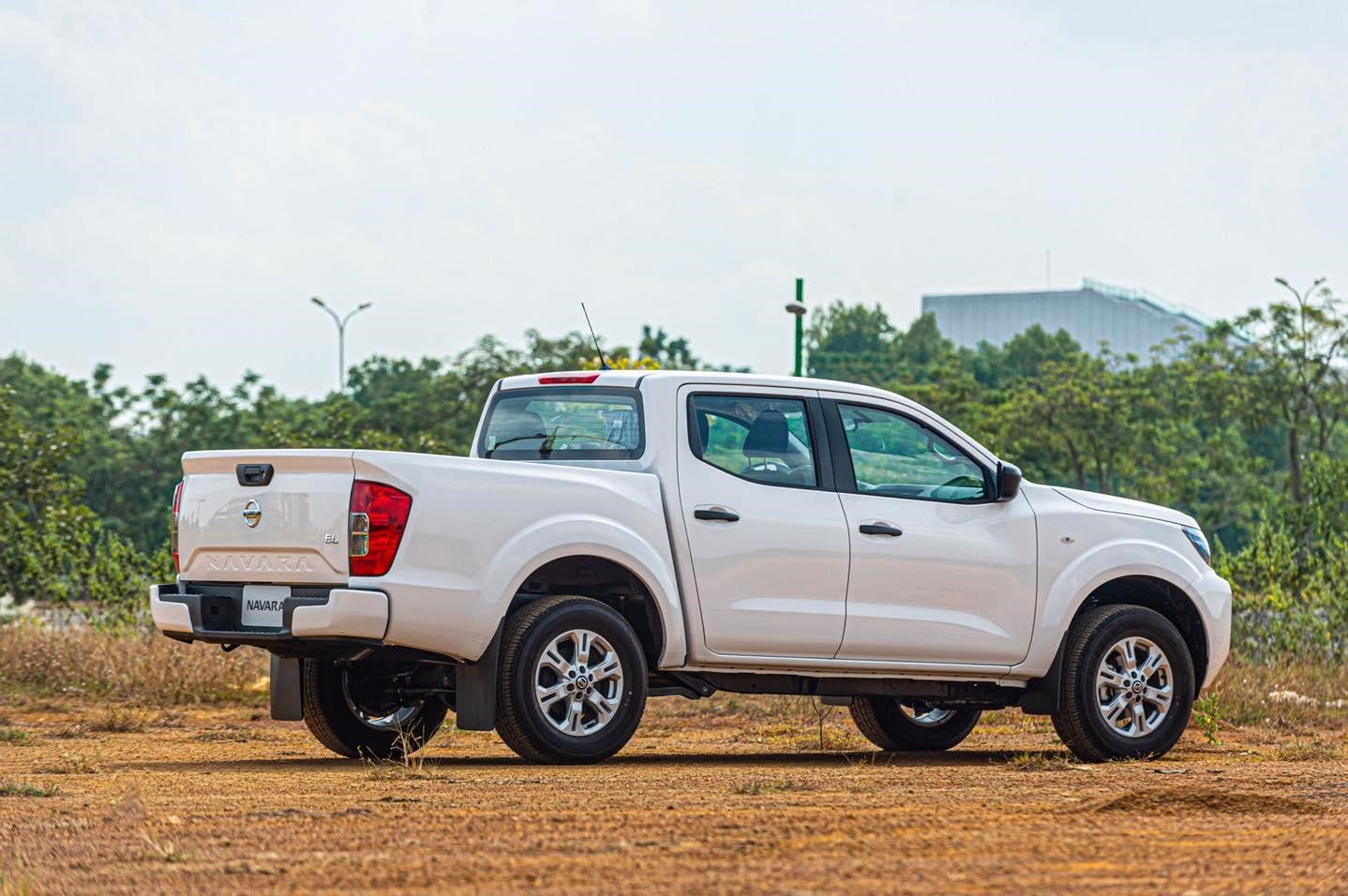 Khách hàng mua Nissan Navara EL: Ưu tiên giá trị hơn giá bán - Ảnh 3. Khách hàng mua Nissan Navara EL: Ưu tiên giá trị hơn giá bán - Ảnh 3.
