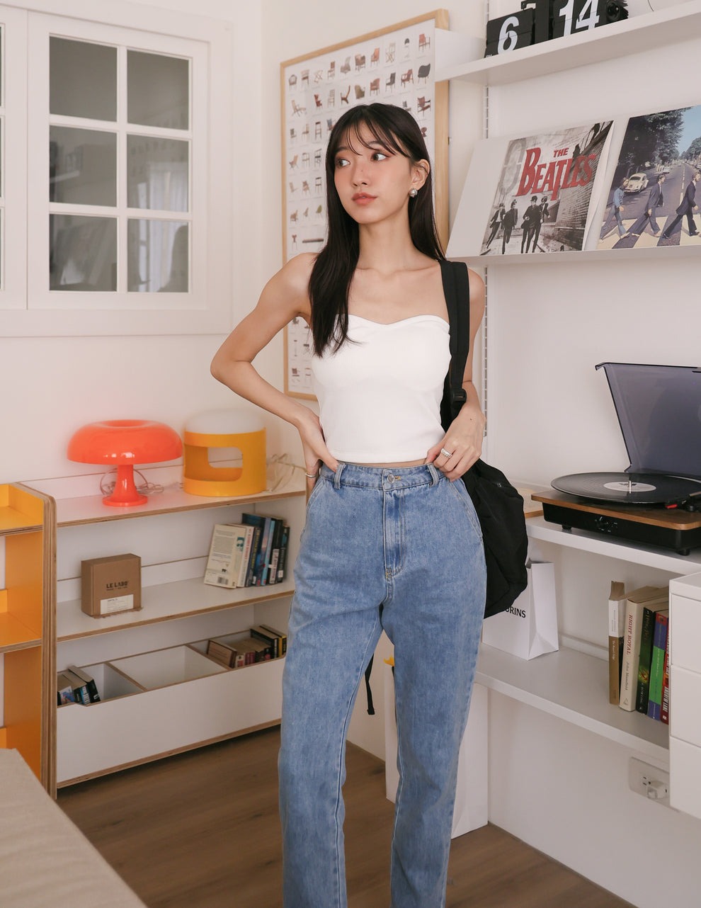 התקררו בקיץ הזה עם 4 עיצובים מגניבים של חולצות ללא שרוולים - תמונה 3. Giải nhiệt mùa hè với 4 mẫu áo không tay cực chất- Ảnh 3.