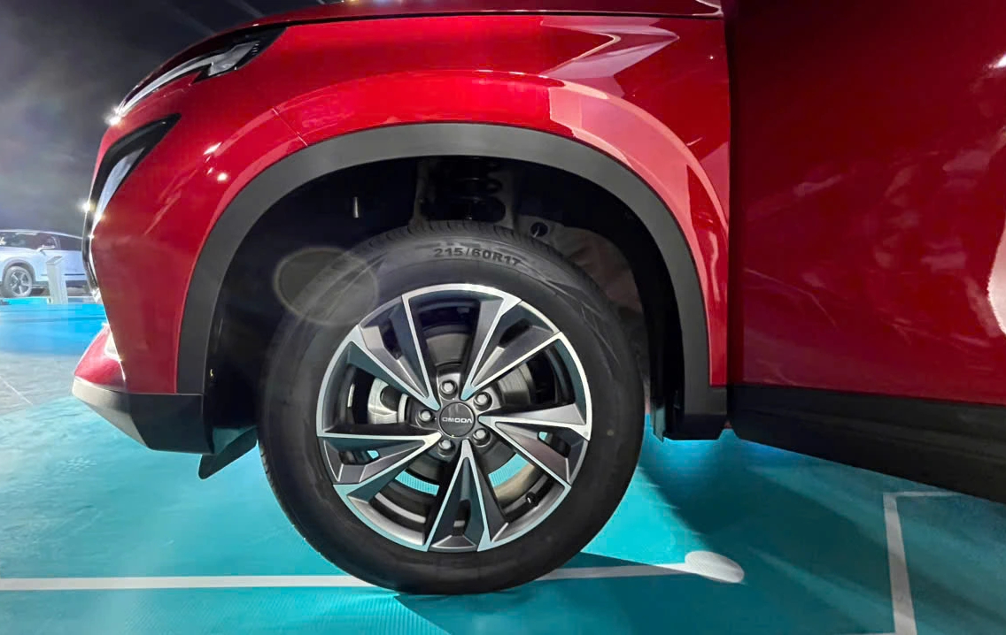 Omoda C5 tại Việt Nam có thêm phiên bản mới, giá từ 499 triệu đồng- Ảnh 2. Omoda C5 tại Việt Nam có thêm phiên bản mới, giá từ 499 triệu đồng- Ảnh 2.