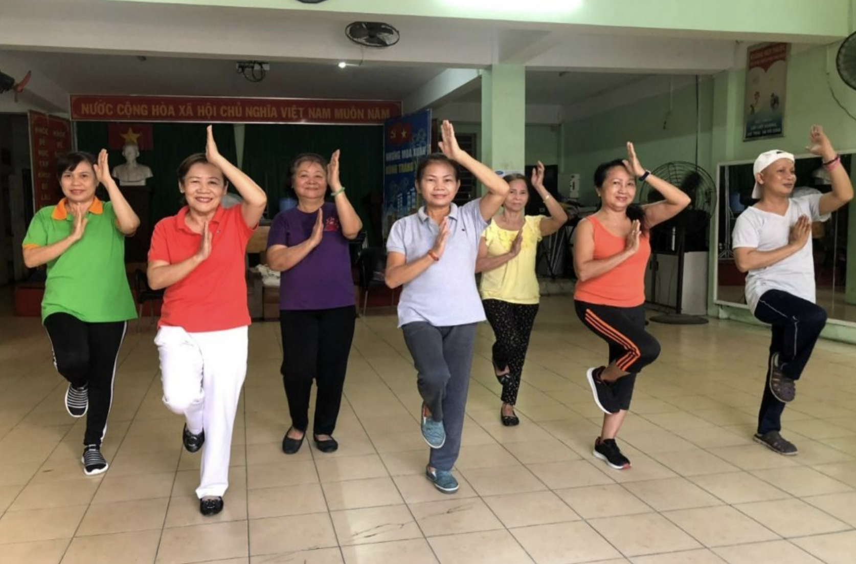 TP.HCM nghĩa tình: 2 mẹ con ung thư 'cùng về đây xây đắp yêu thương'- Ảnh 7. TP.HCM nghĩa tình: 2 mẹ con ung thư 'cùng về đây xây đắp yêu thương'- Ảnh 7.