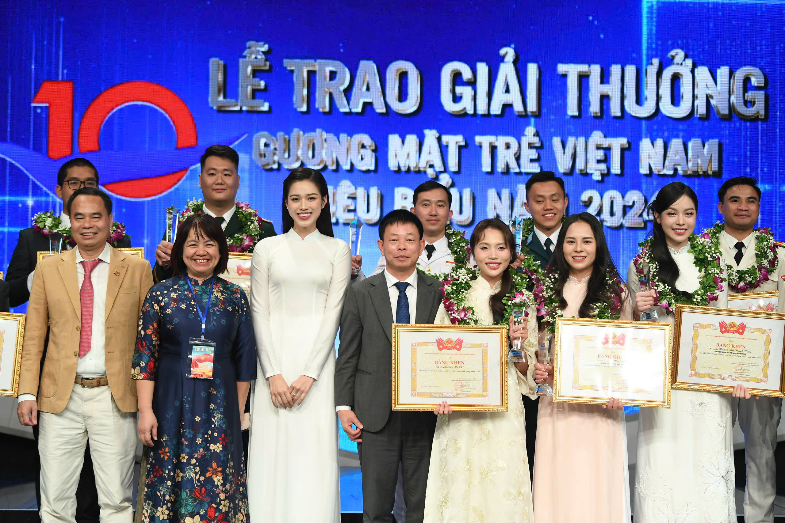 Thanh niên Việt Nam dám đương đầu , dấn thân vì tương lai đất nước - Ảnh 5. Thanh niên Việt Nam dám đương đầu , dấn thân vì tương lai đất nước - Ảnh 5.