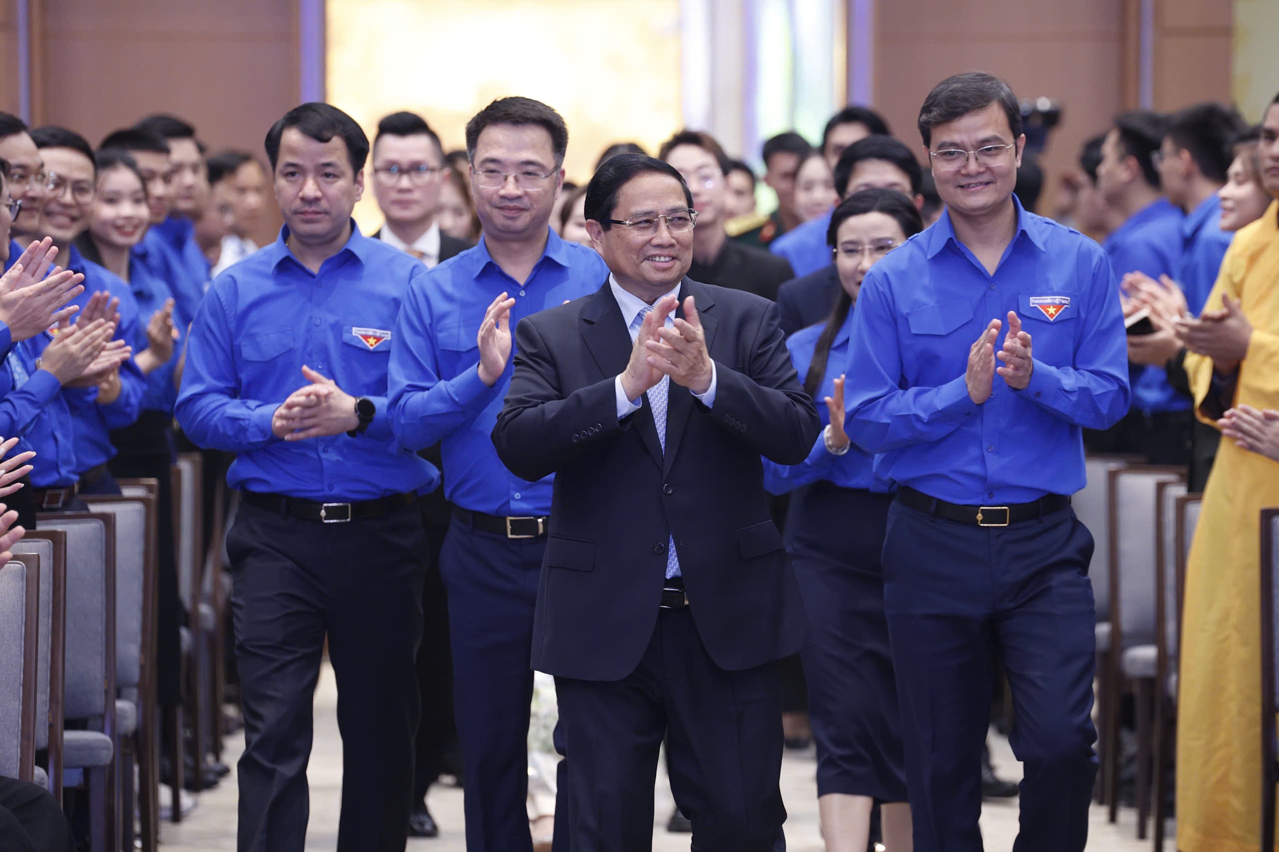 Thanh niên Việt Nam mạnh dạn đưa ra sáng kiến phát triển khoa học công nghệ - Ảnh 1. Thanh niên Việt Nam mạnh dạn đưa ra sáng kiến phát triển khoa học công nghệ - Ảnh 1.