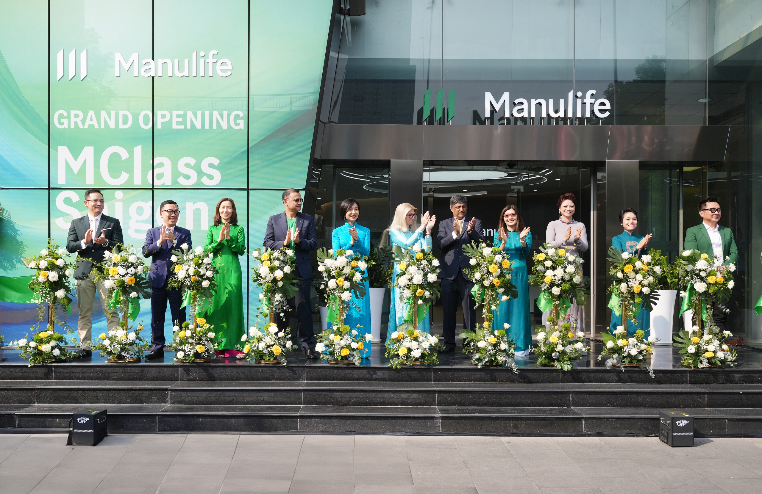 Manulife khai trương văn phòng mới tại 'phố' tài chính quận 1, TP.HCM - Ảnh 1.
