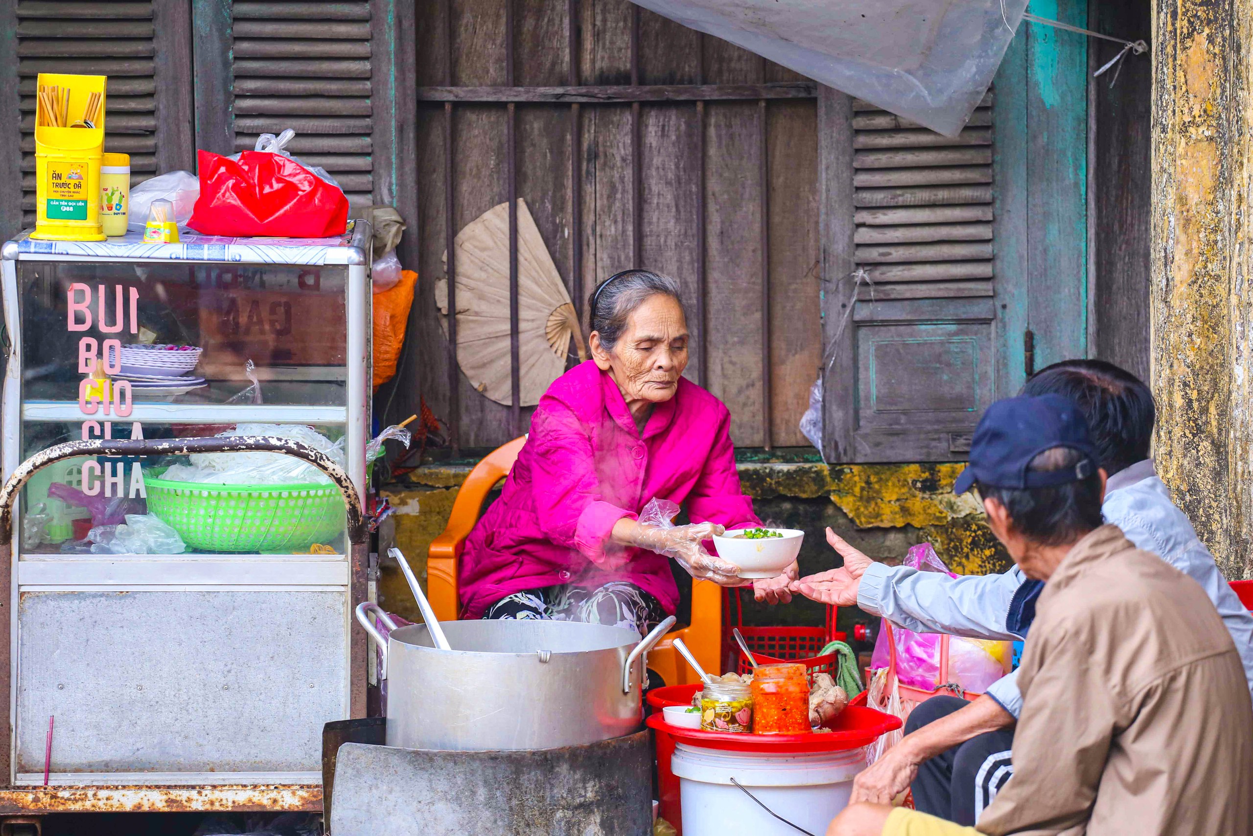 'Huế bây chừ... khoác áo mới nhưng vẫn giữ hồn xưa' - Ảnh 14.