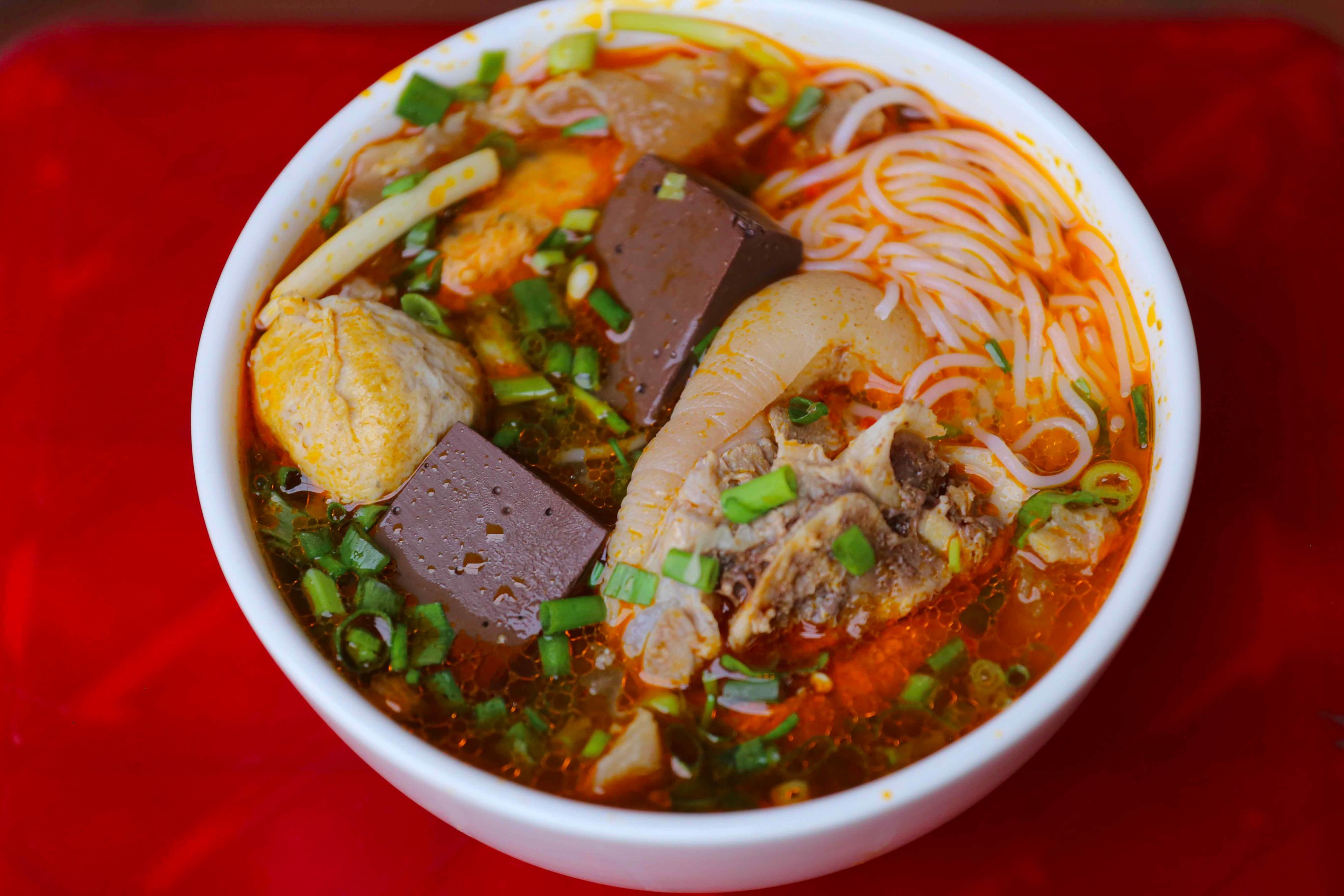 'Huế bây chừ... khoác áo mới nhưng vẫn giữ hồn xưa' - Ảnh 17.