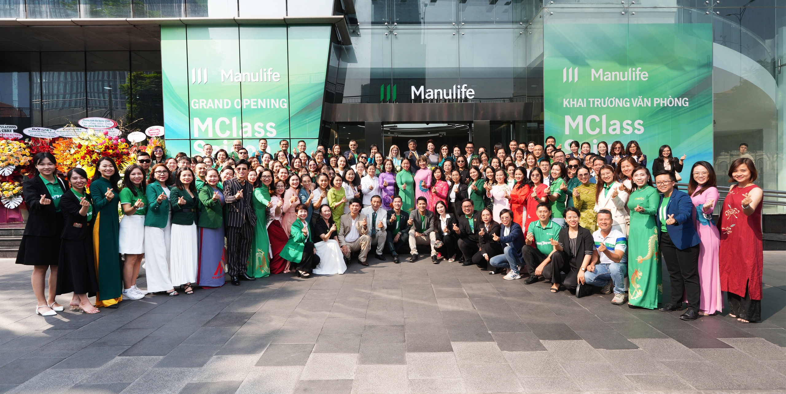 Manulife khai trương văn phòng mới tại 'phố' tài chính quận 1, TP.HCM - Ảnh 2.
