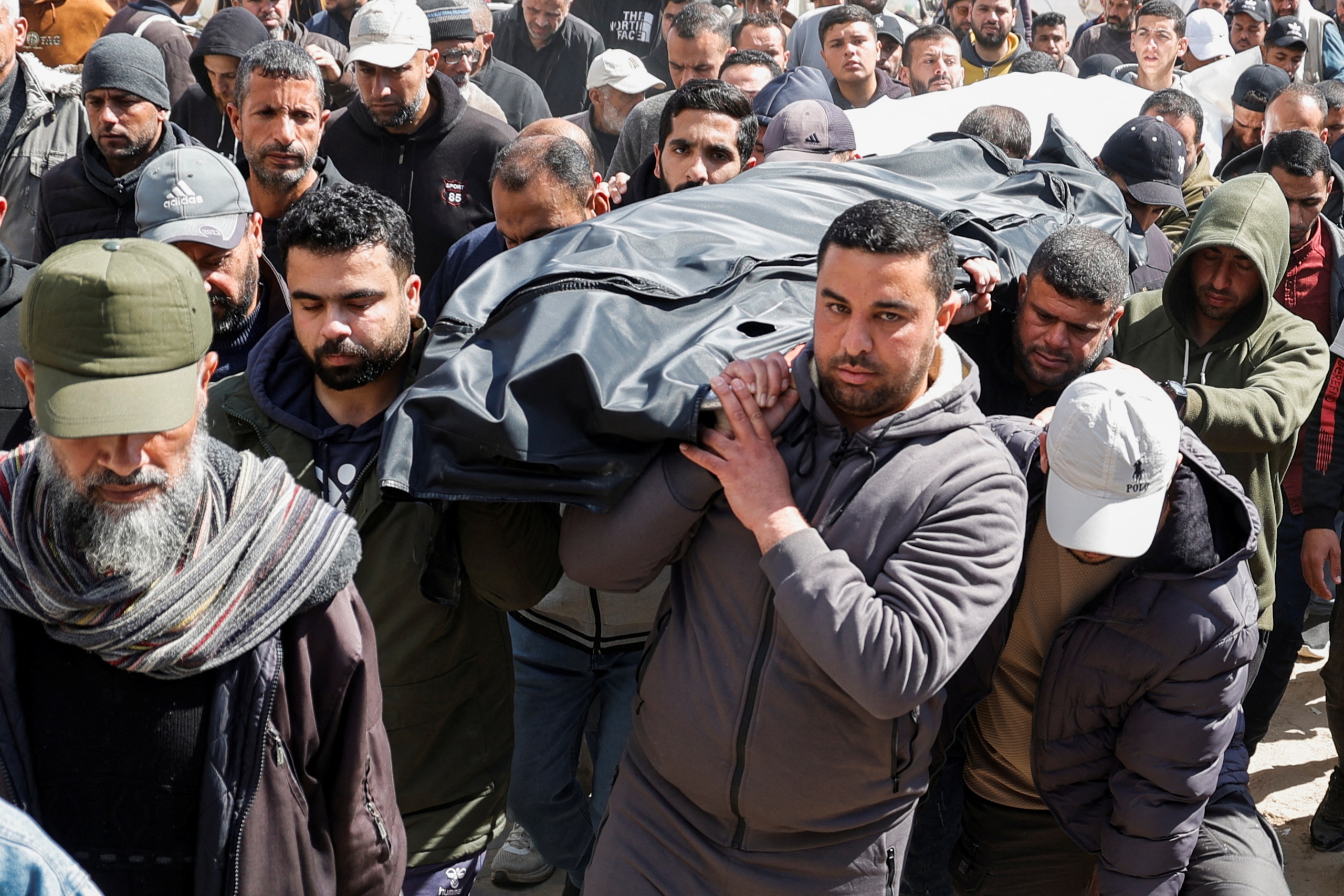 Israel không kích Gaza, tiêu diệt quan chức Hamas - Ảnh 1. Israel không kích Gaza, tiêu diệt quan chức Hamas - Ảnh 1.