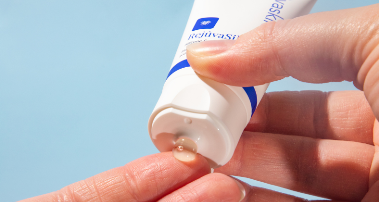 Những điều nên và không nên khi dùng gel silicone để trị sẹo hiệu quả - Ảnh 1.
