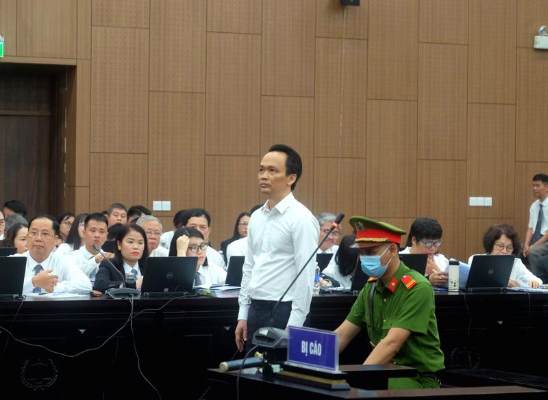 Ông Trịnh Văn Quyết bệnh nặng 'nguy cơ tử vong', vợ cam kết khắc phục hết tiền- Ảnh 1. Ông Trịnh Văn Quyết bệnh nặng 'nguy cơ tử vong', vợ cam kết khắc phục hết tiền- Ảnh 1.