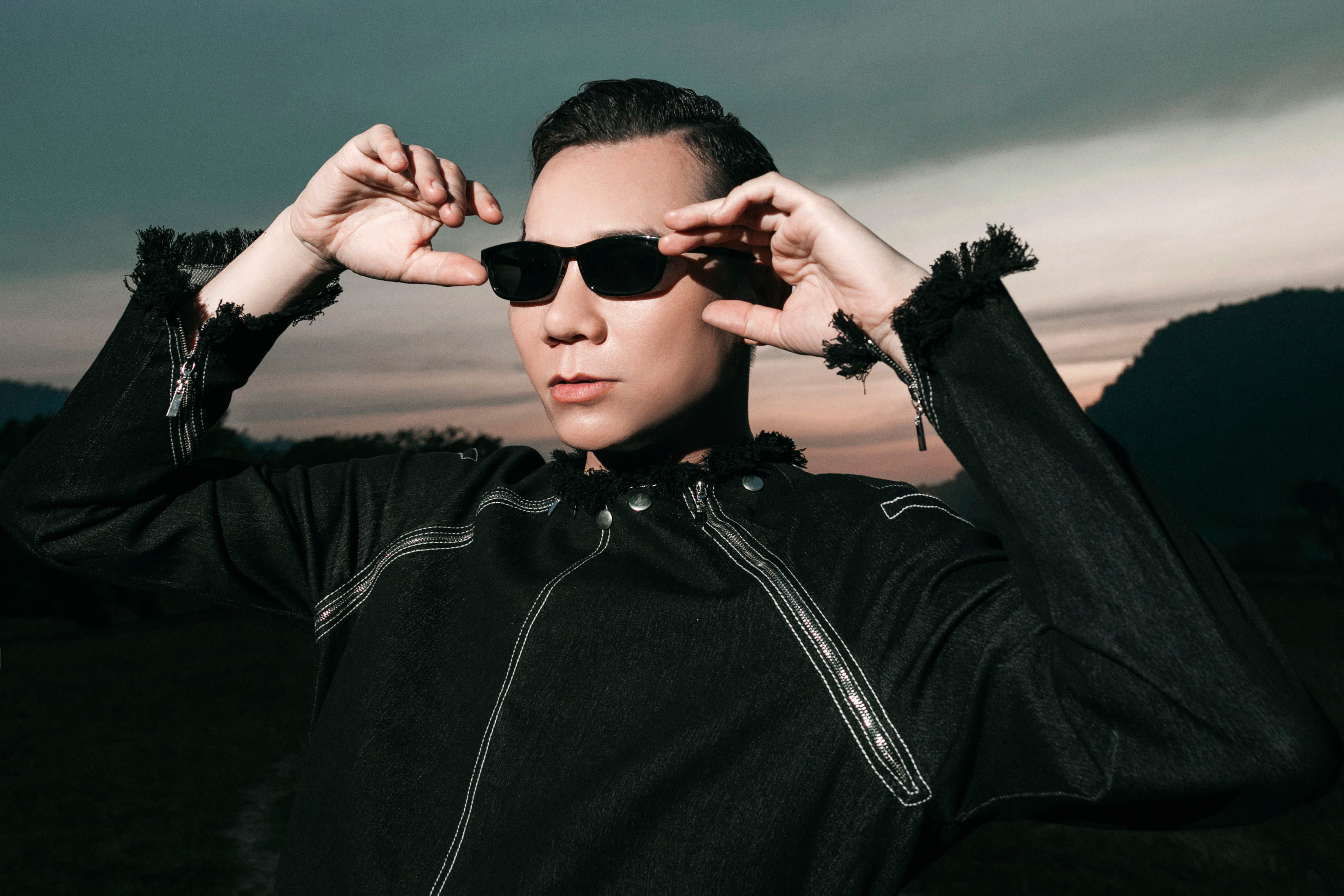 'Áo dài về trên quê hương', nhiếp ảnh gia đưa áo dài vào cuộc sống - Ảnh 5.